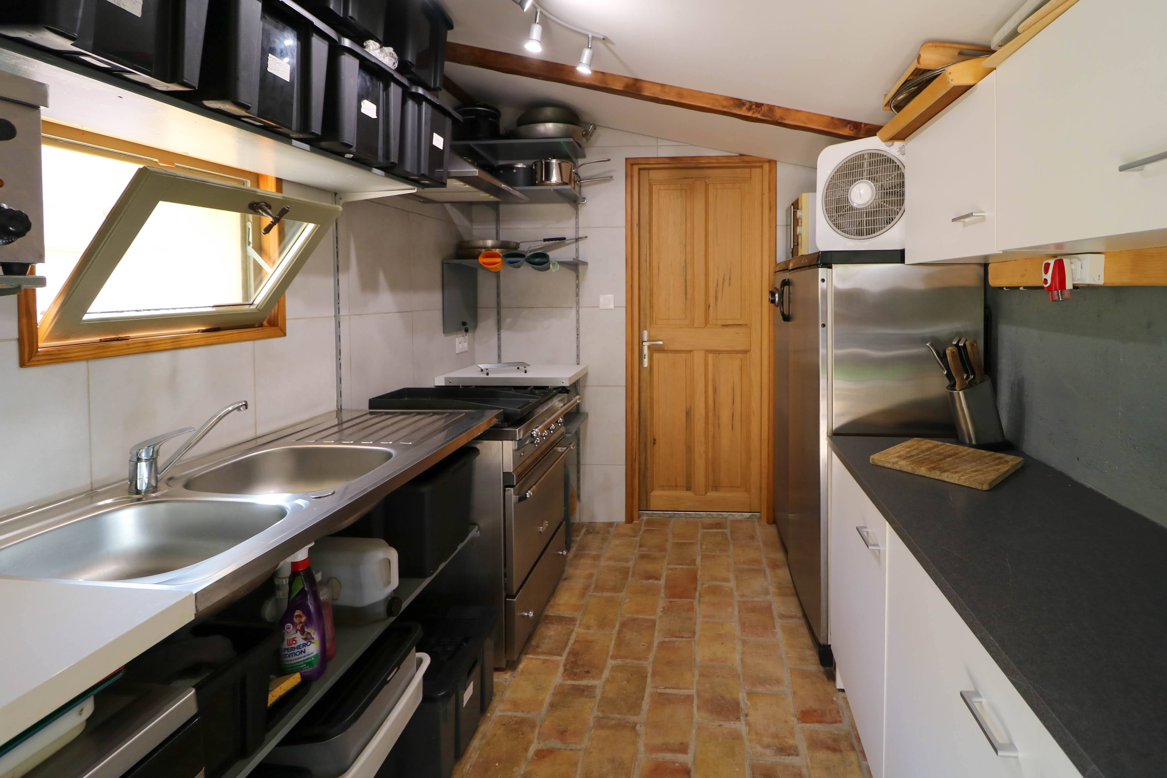 French property for sale in Uzès, Gard - €525,000 - photo 