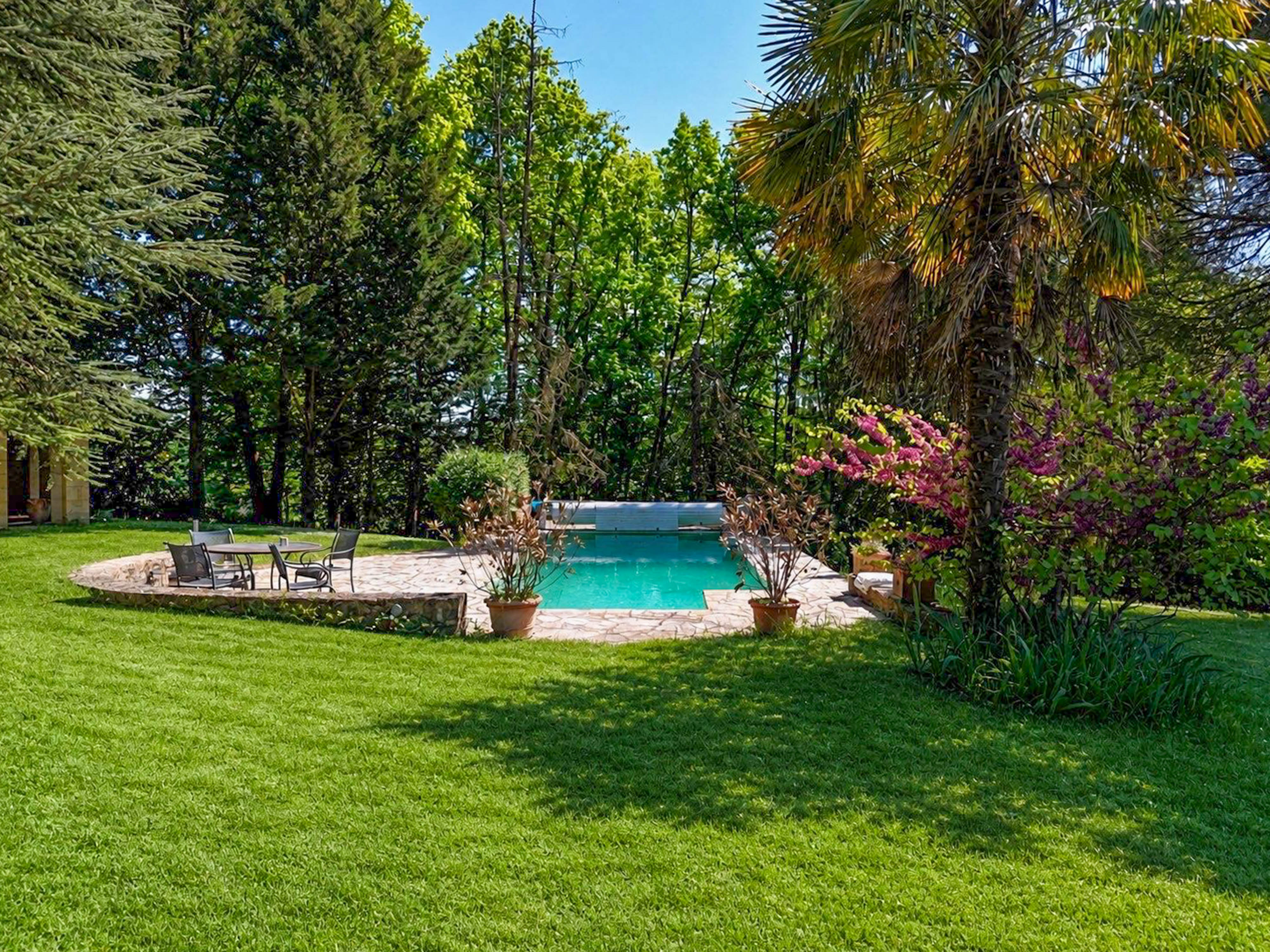 French property for sale in La Chapelle-Aubareil, Dordogne - €895,000 - photo 