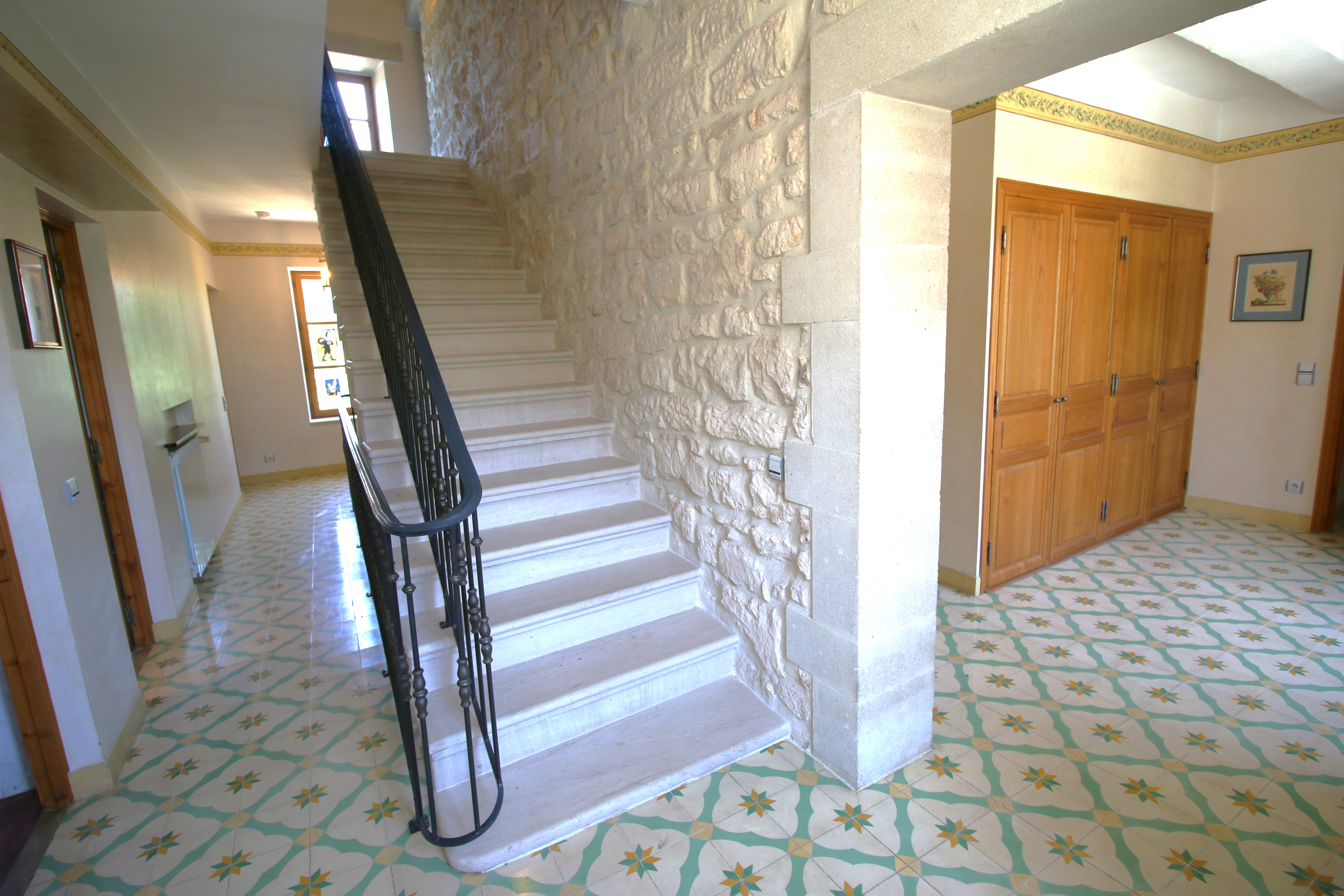 French property for sale in Barjac, Gard - €645,000 - photo 