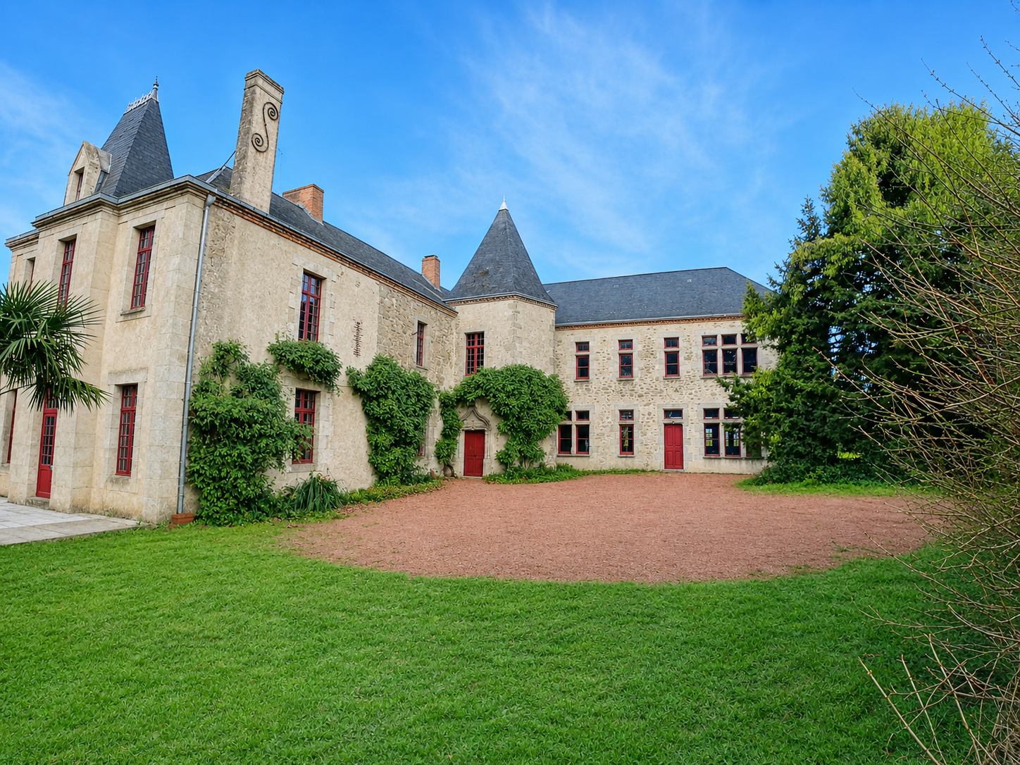 French property for sale in Geay, Deux-Sèvres - €1,170,212 - photo 