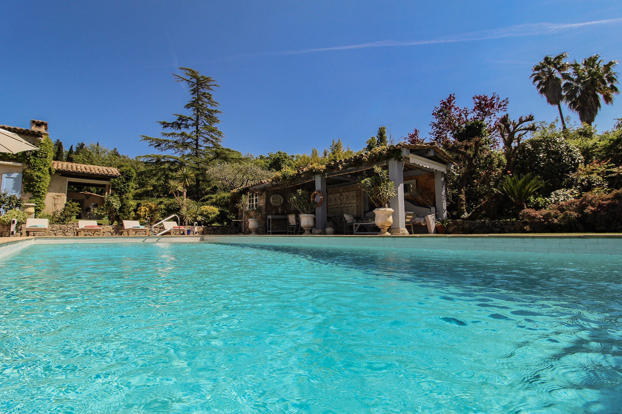 French property for sale in Châteauneuf-Grasse, Alpes-Maritimes - €3,190,000 - photo 