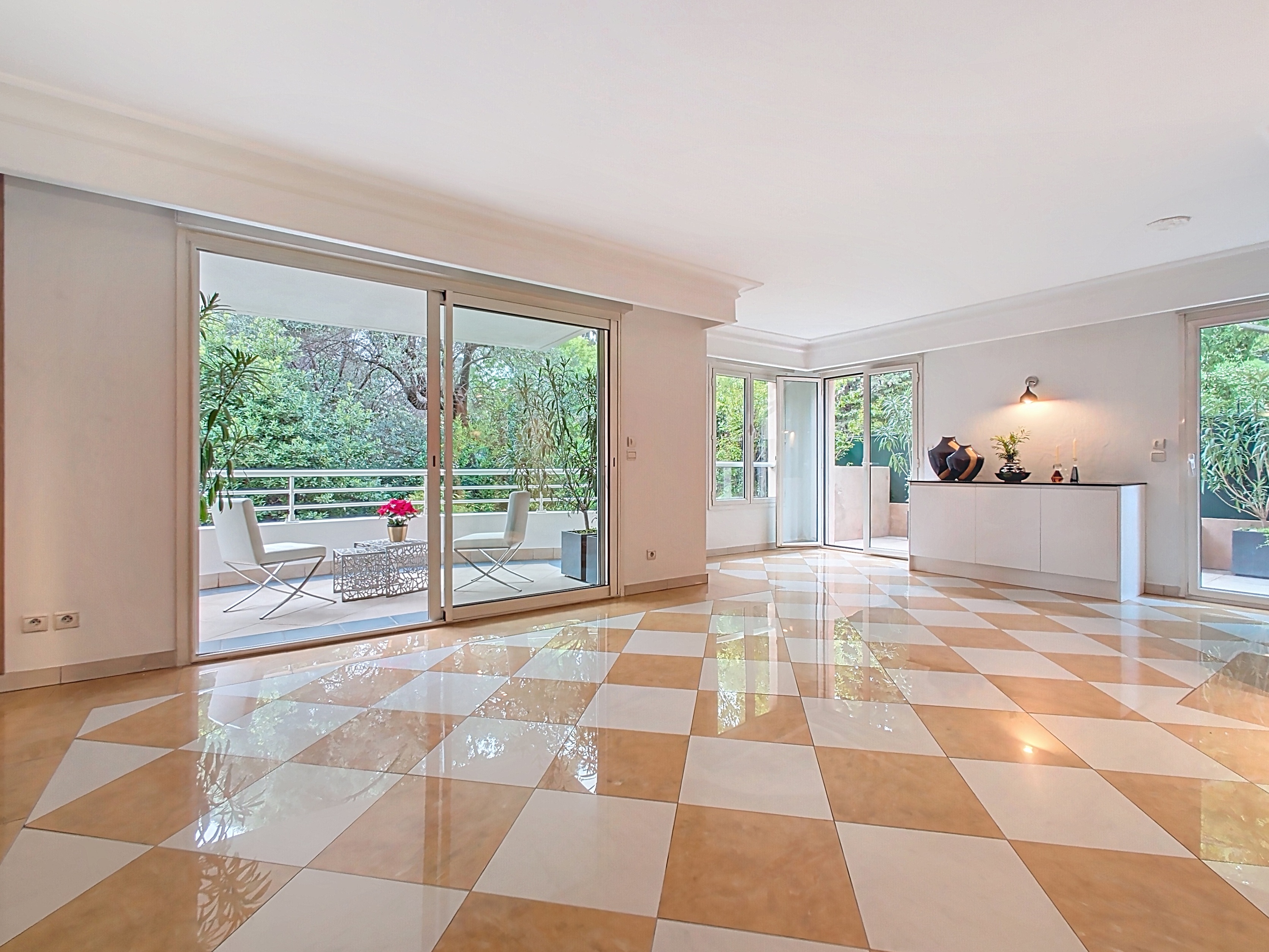 Propriété en France à vendre à Cannes, Alpes-Maritimes - €529 000 - photo 