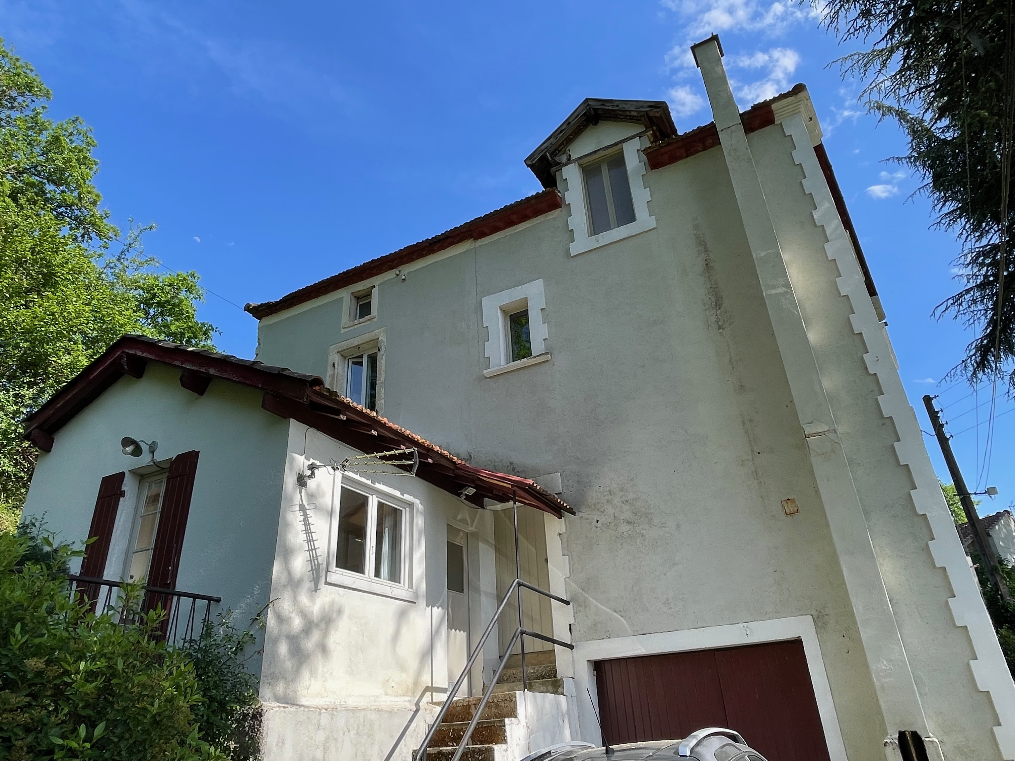 Propriété en France à vendre à Luzech, Lot - €565 000 - photo 