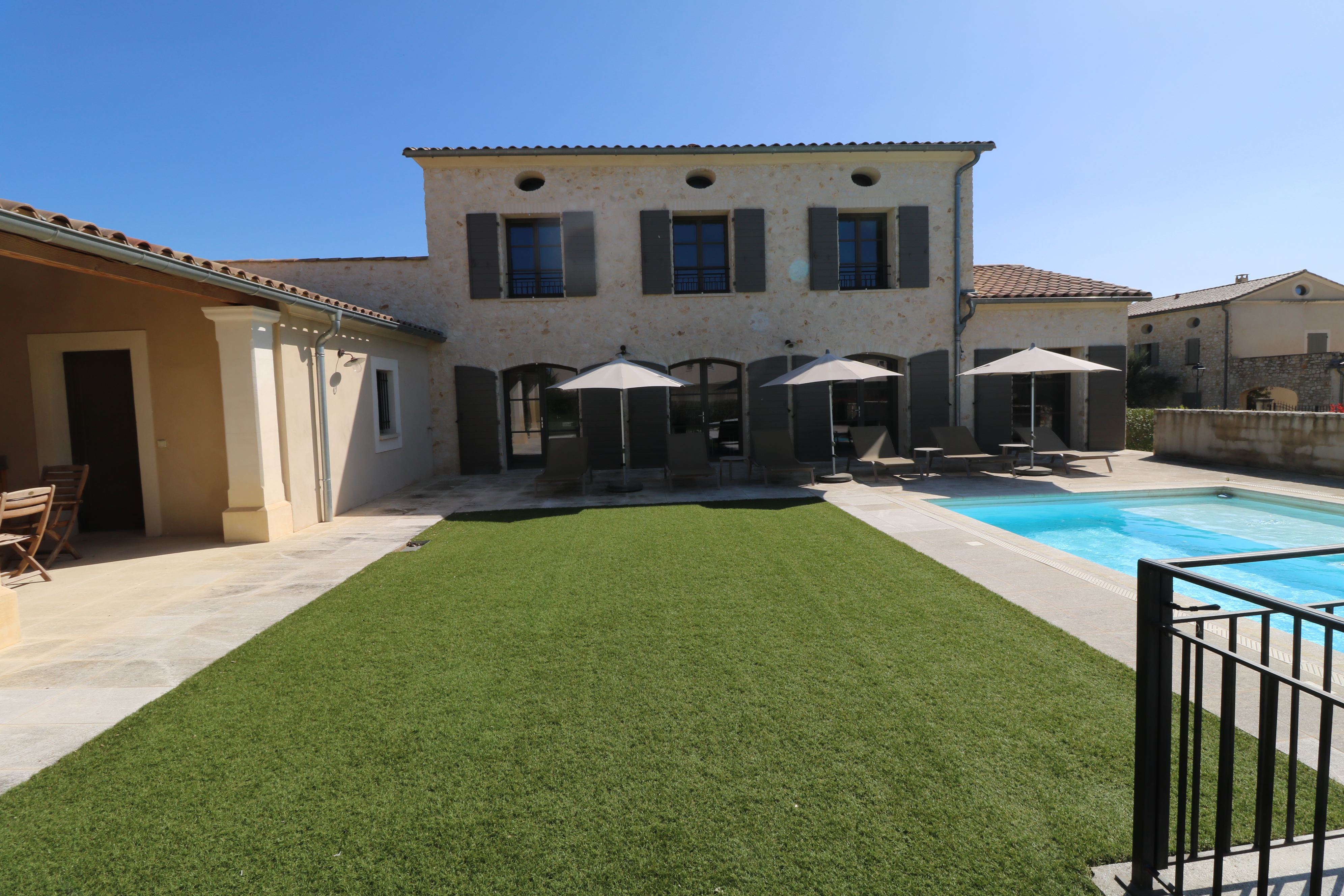 French property for sale in Uzès, Gard - €995,000 - photo 