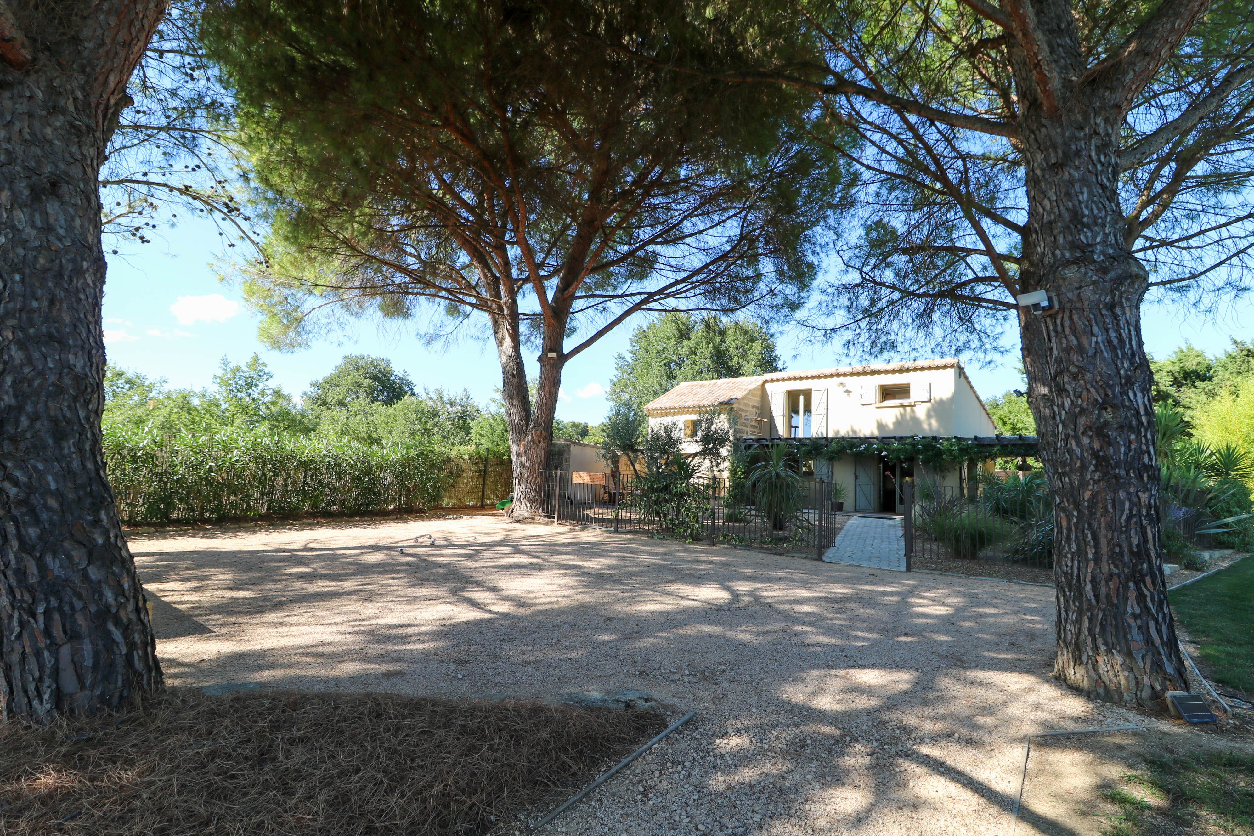 French property for sale in Uzès, Gard - €525,000 - photo 