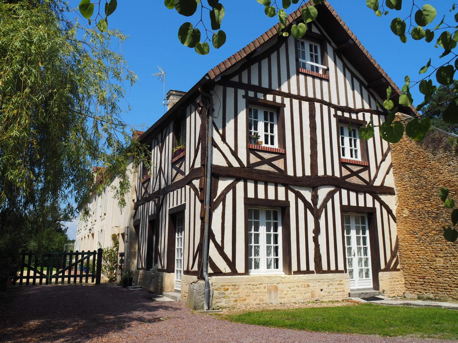 French property for sale in Moult-Chicheboville, Calvados - €648,900 - photo 