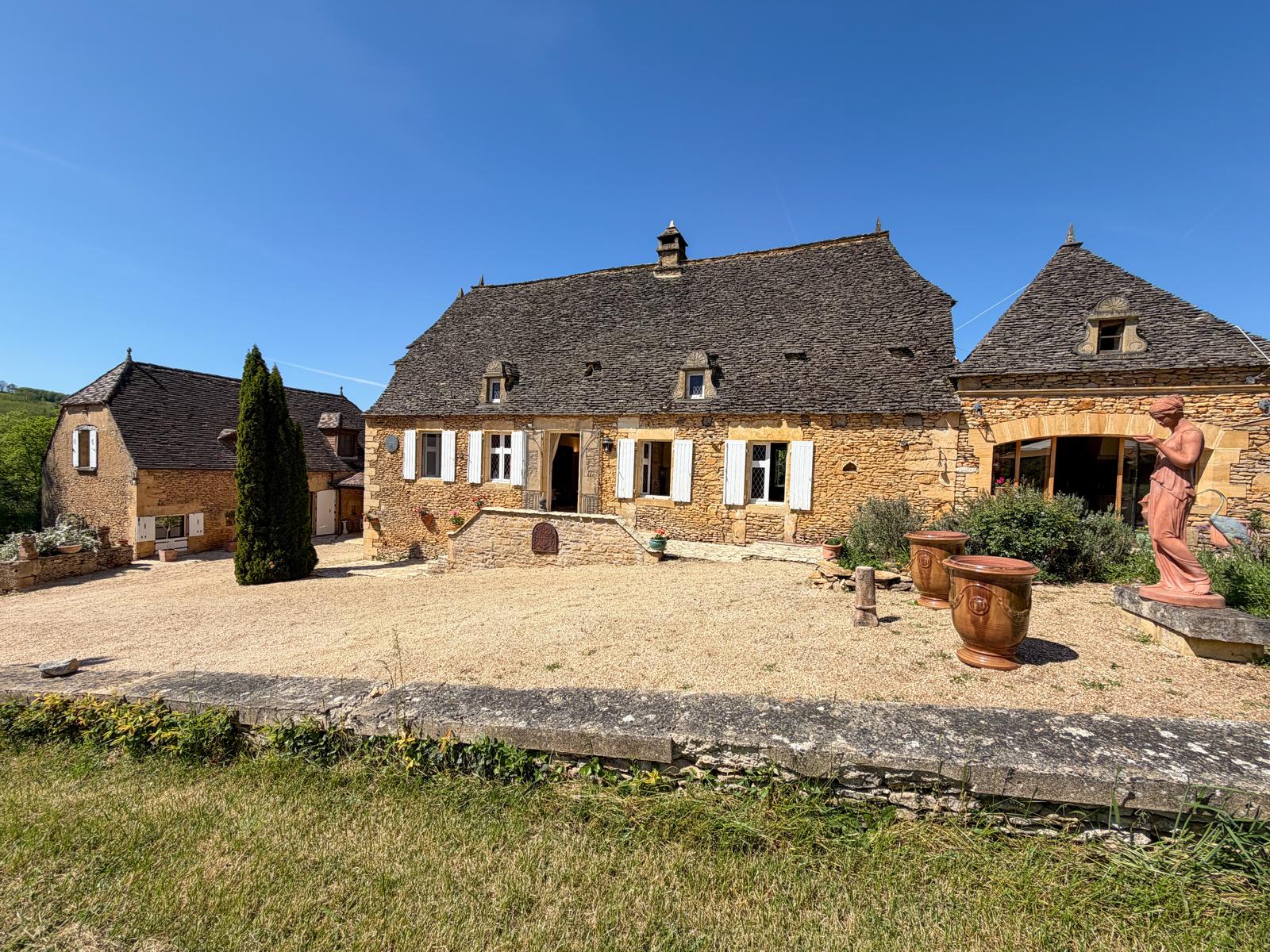 French property for sale in La Chapelle-Aubareil, Dordogne - €895,000 - photo 