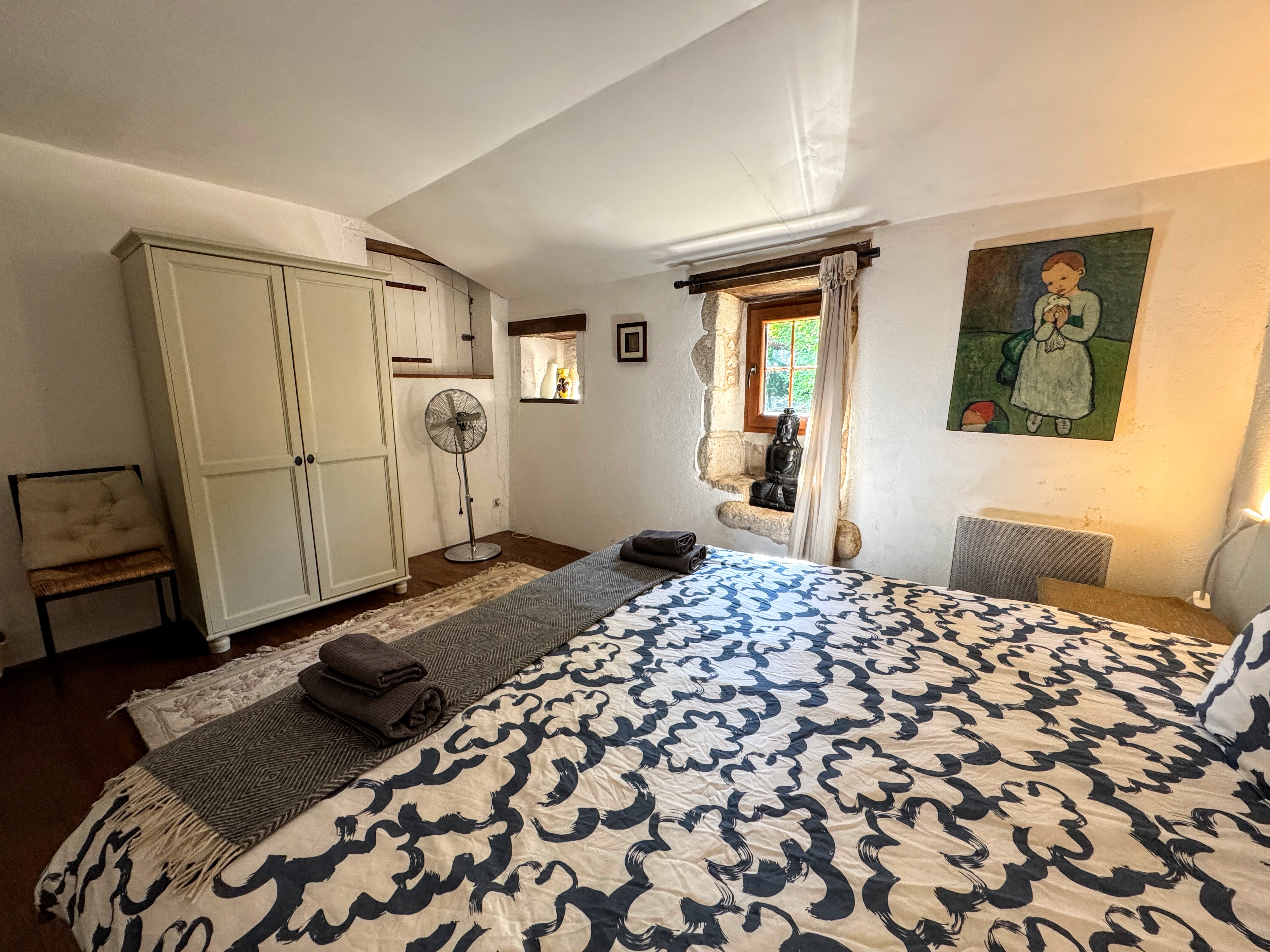 French property for sale in Nonac, Charente - €445,000 - photo 