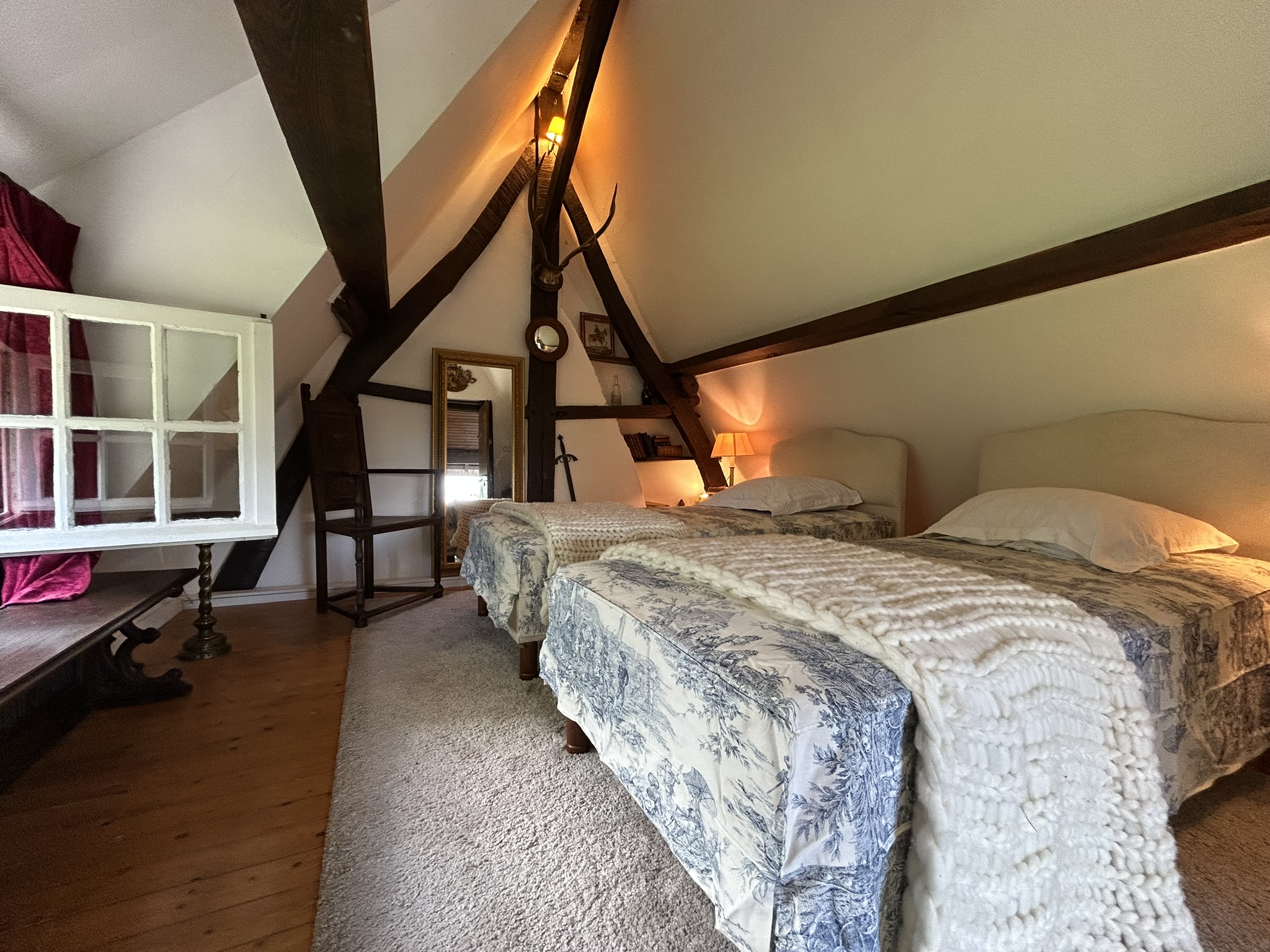 French property for sale in Saint-Léger-de-Rôtes, Eure - €526,000 - photo 