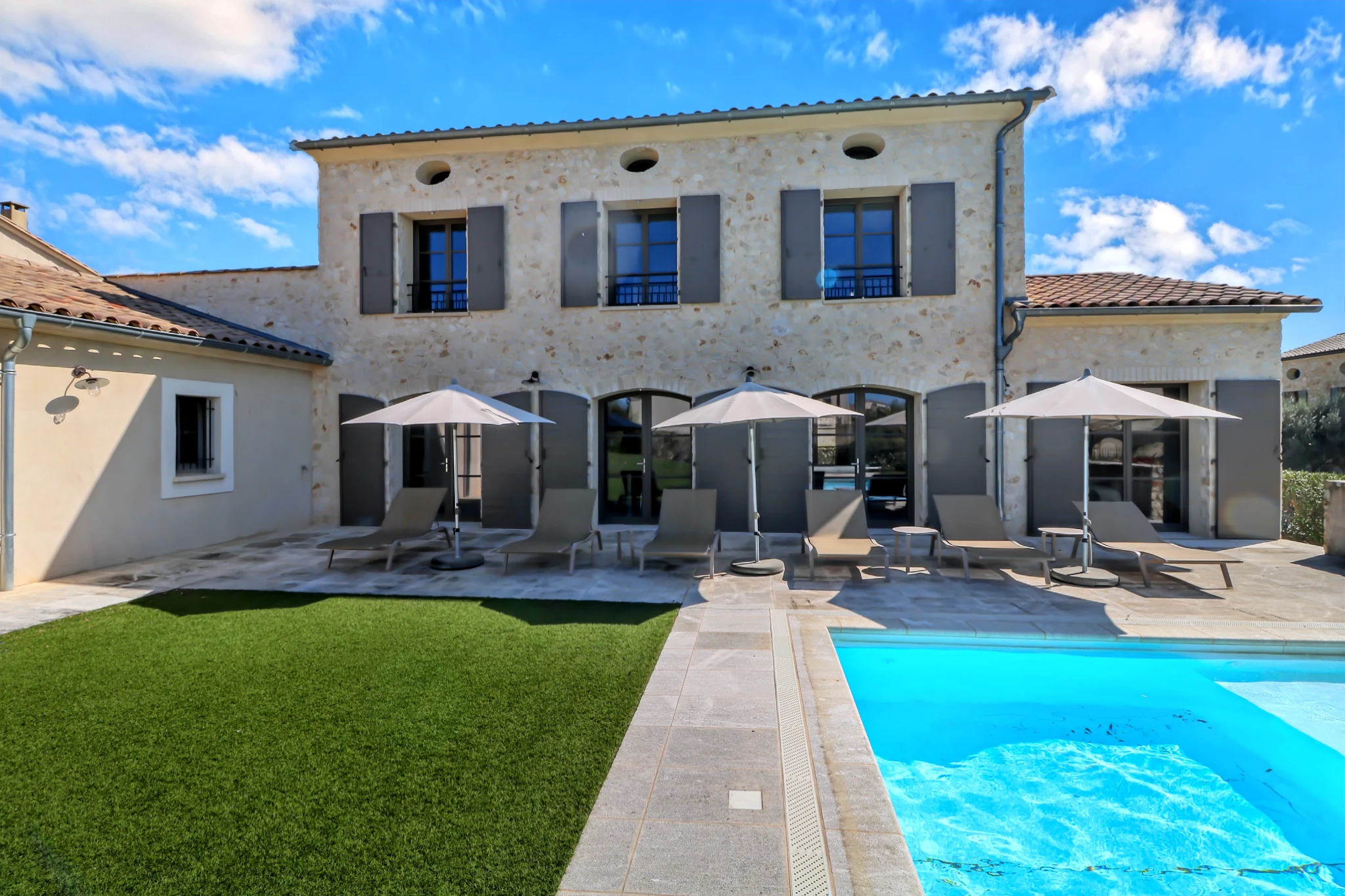 French property for sale in Uzès, Gard - €995,000 - photo 