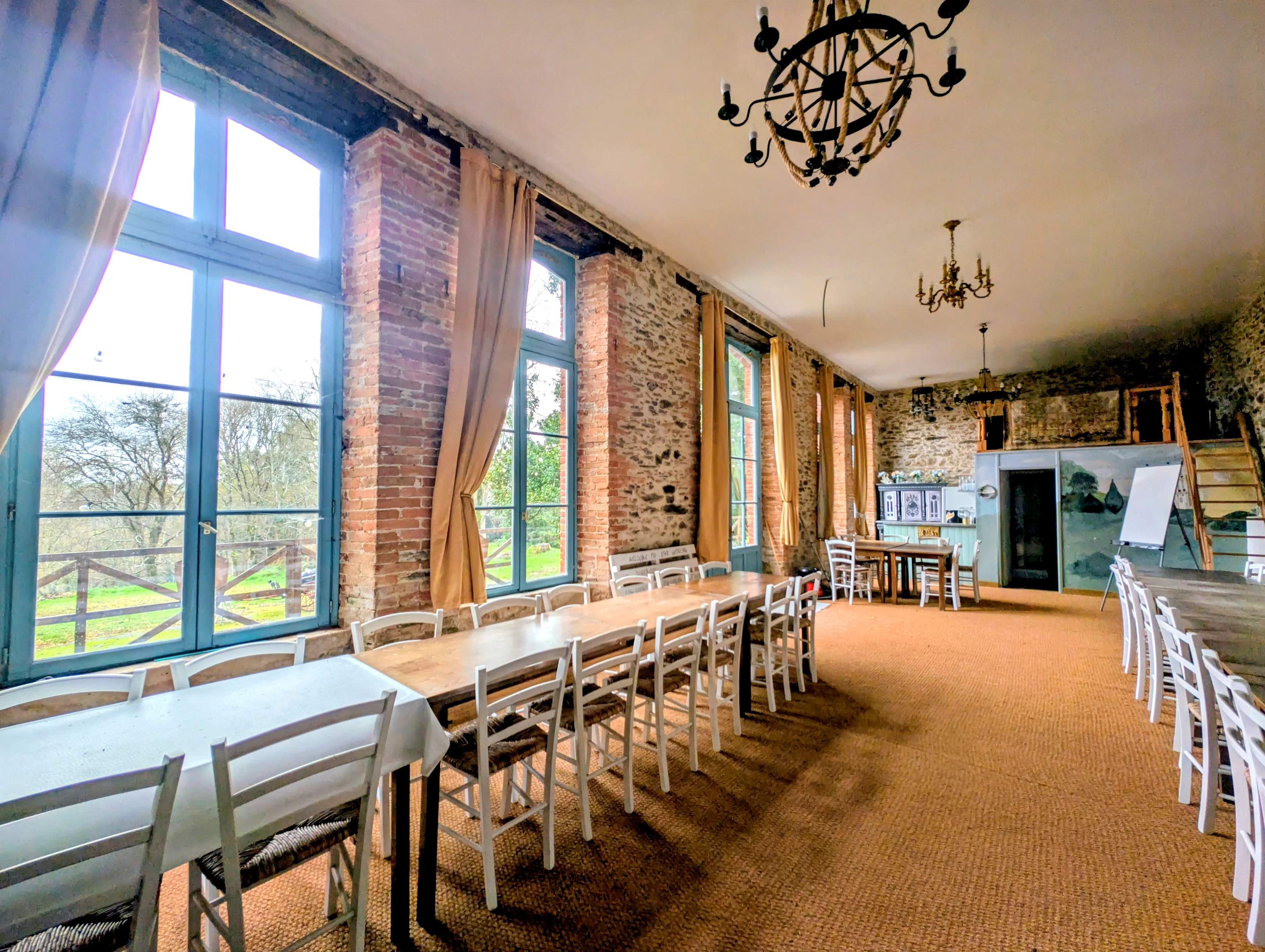French property for sale in Limoges, Haute-Vienne - €1,199,000 - photo 