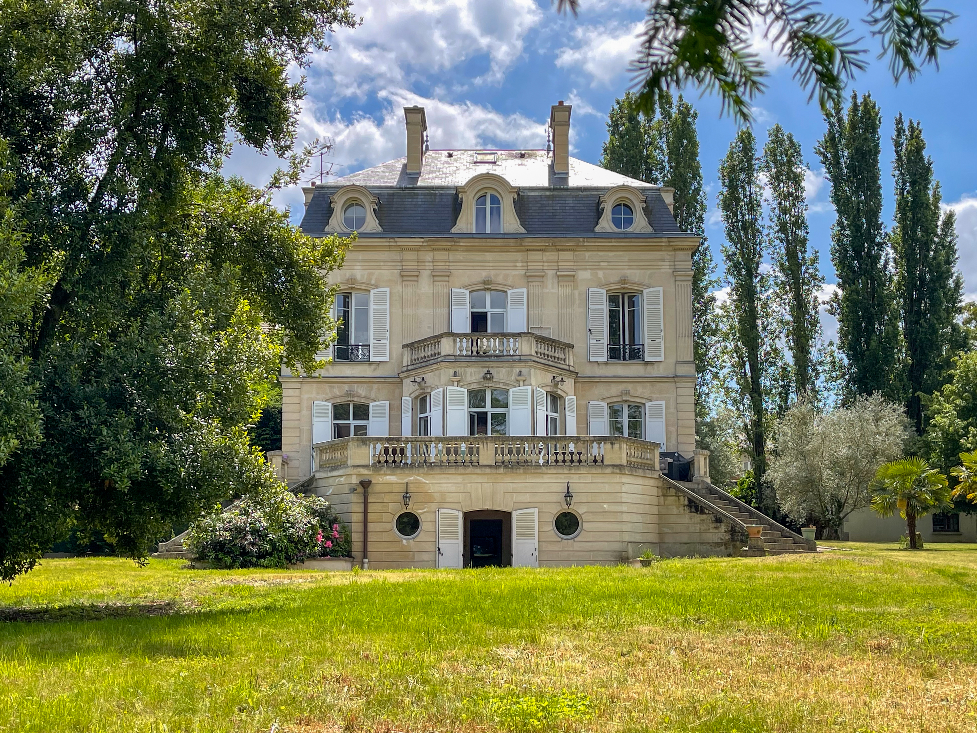 Propriété en France à vendre à L'Isle-Adam, Val-d'Oise - €2 090 000 - photo 