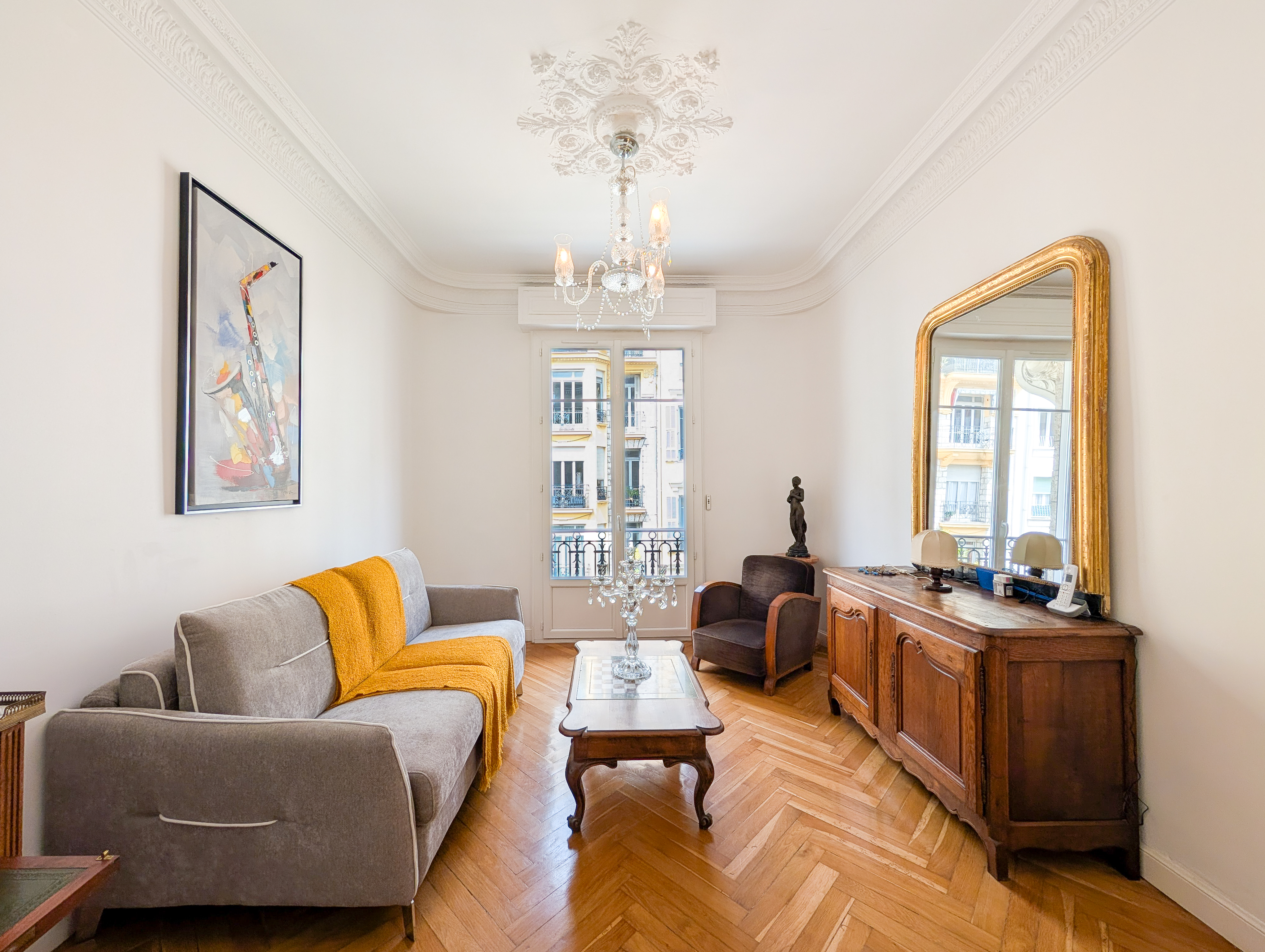 French property for sale in Nice, Alpes-Maritimes - €649,000 - photo 