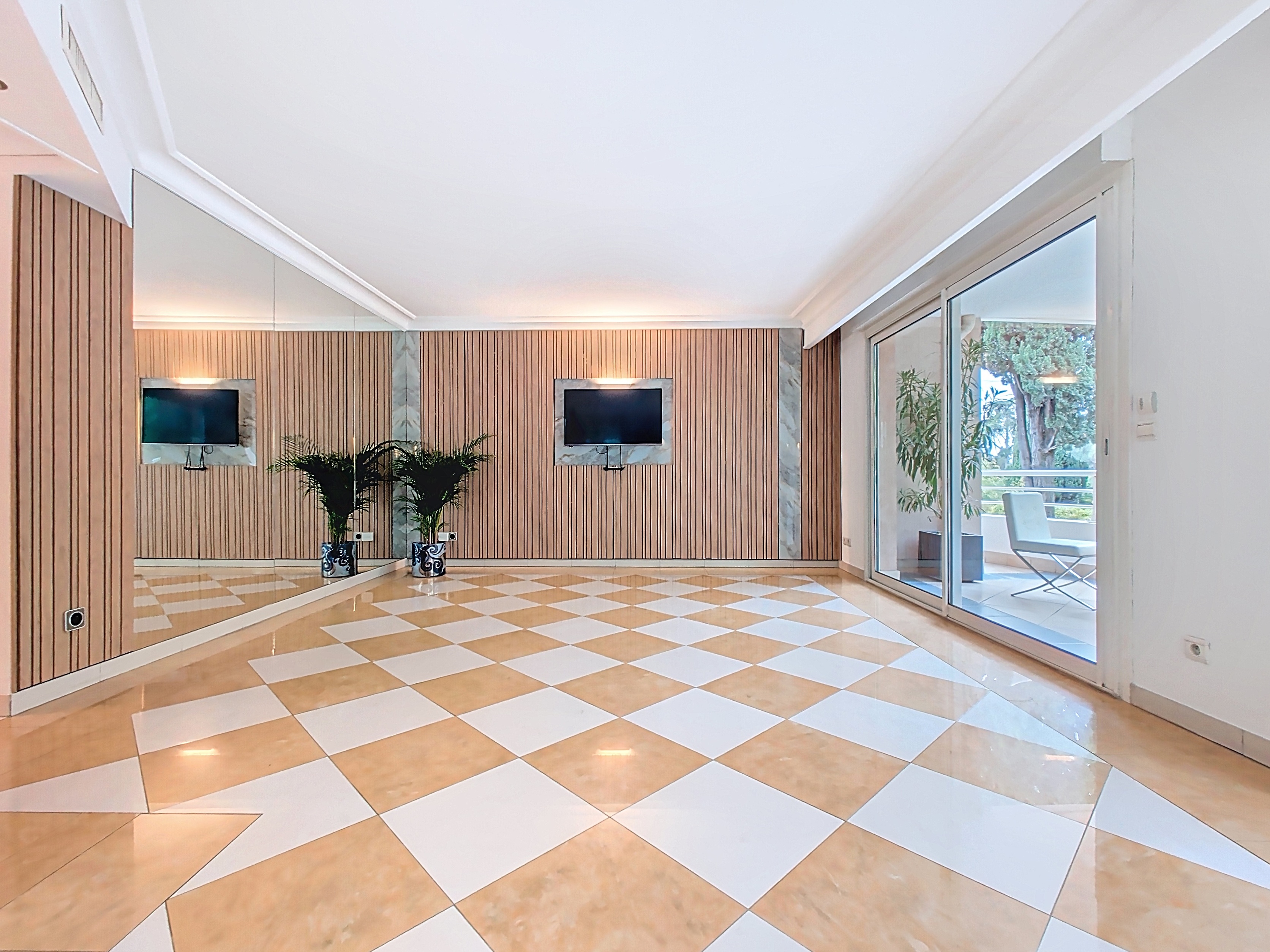 Propriété en France à vendre à Cannes, Alpes-Maritimes - €529 000 - photo 