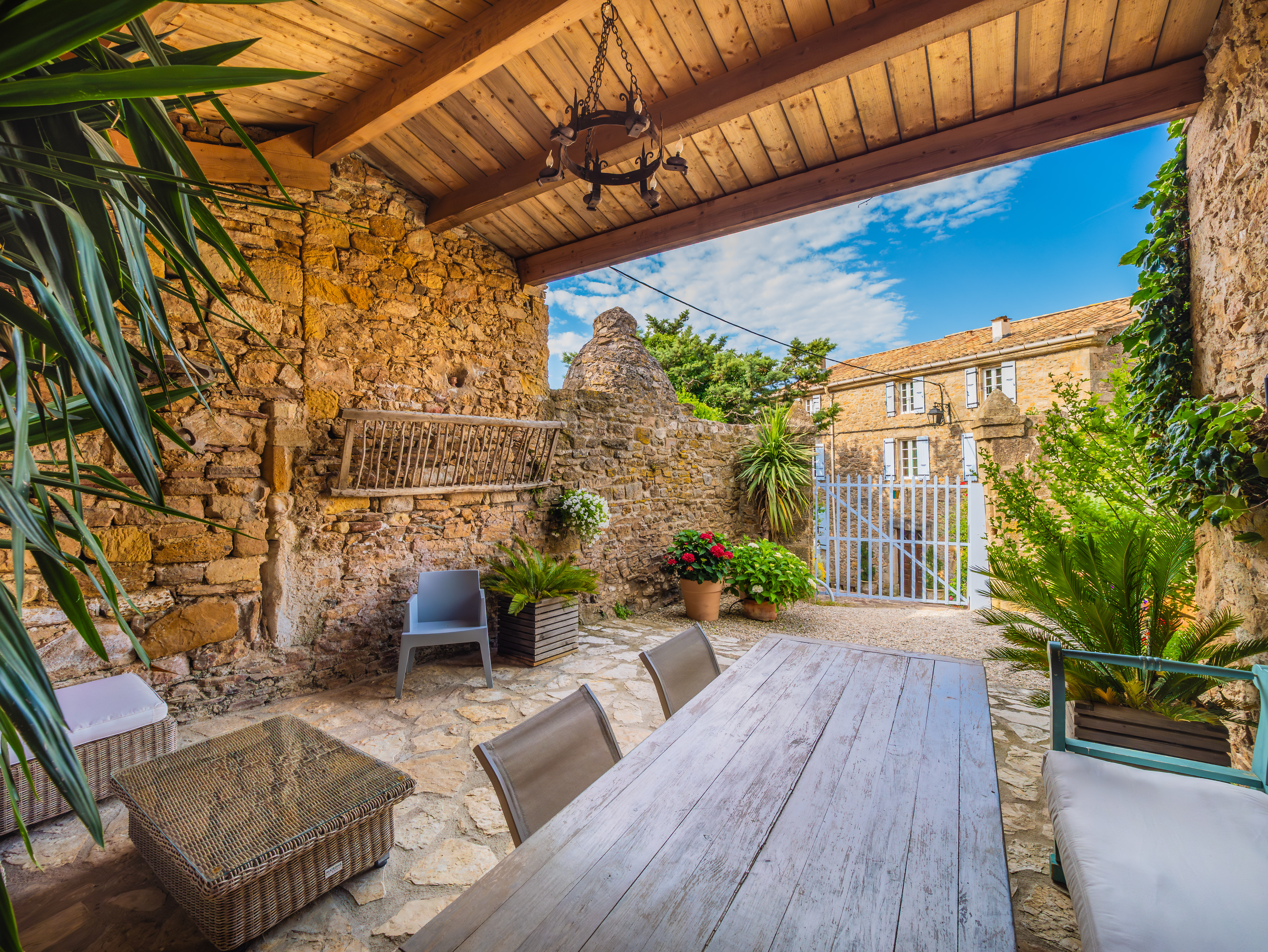 French property for sale in Lodève, Hérault - €1,175,000 - photo 