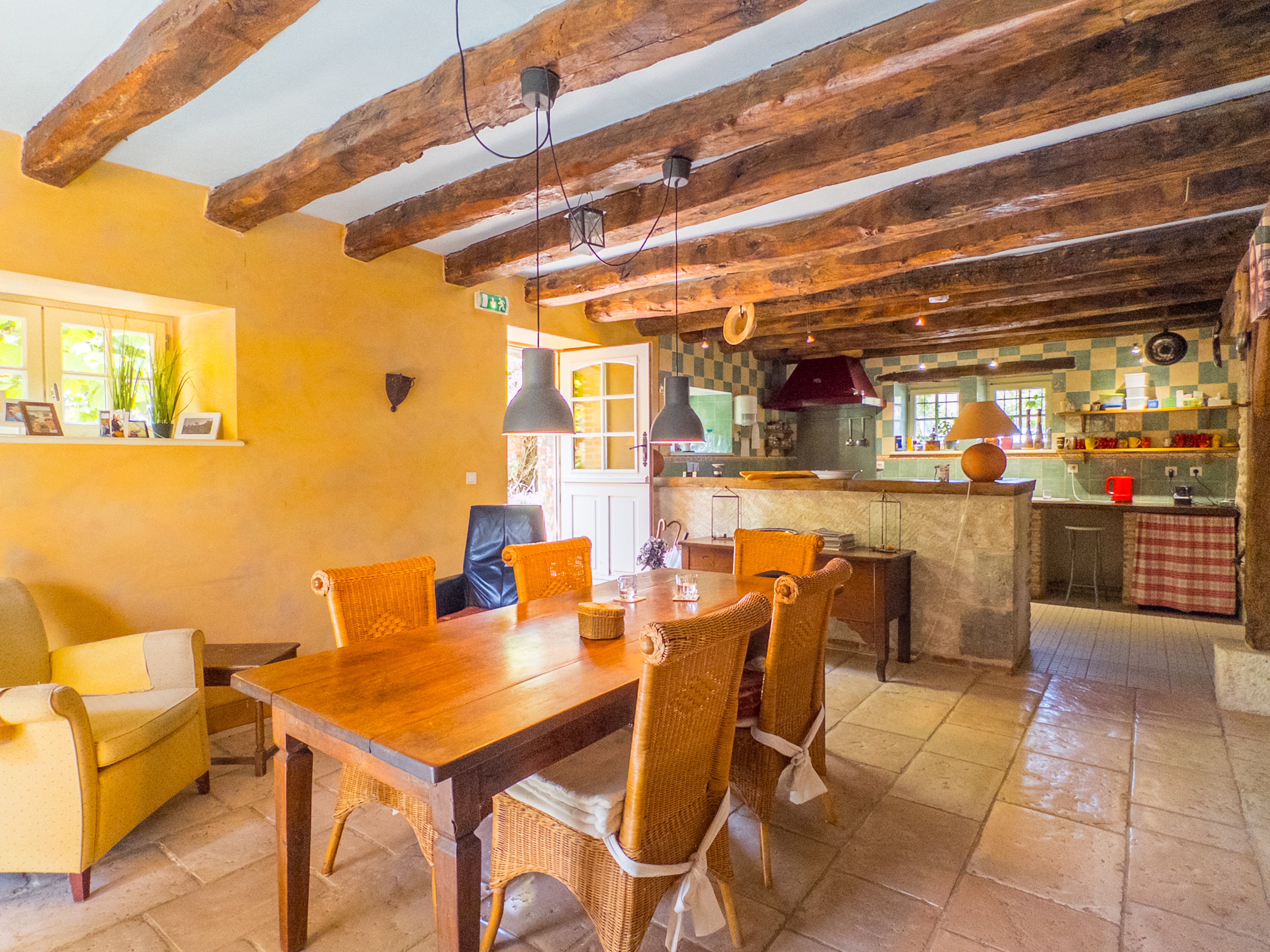 Propriété en France à vendre à Coulonges, Vienne - €894 999 - photo 