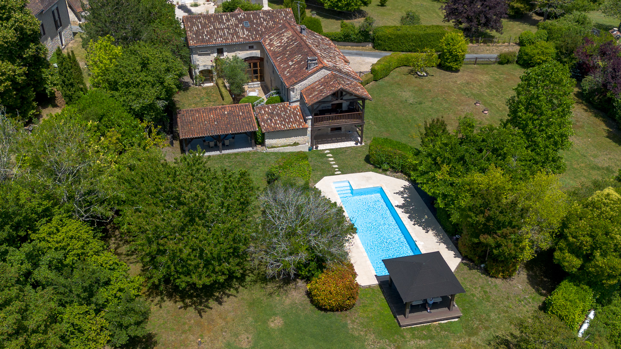 Propriété en France à vendre à Celles, Dordogne - €599 000 - photo 