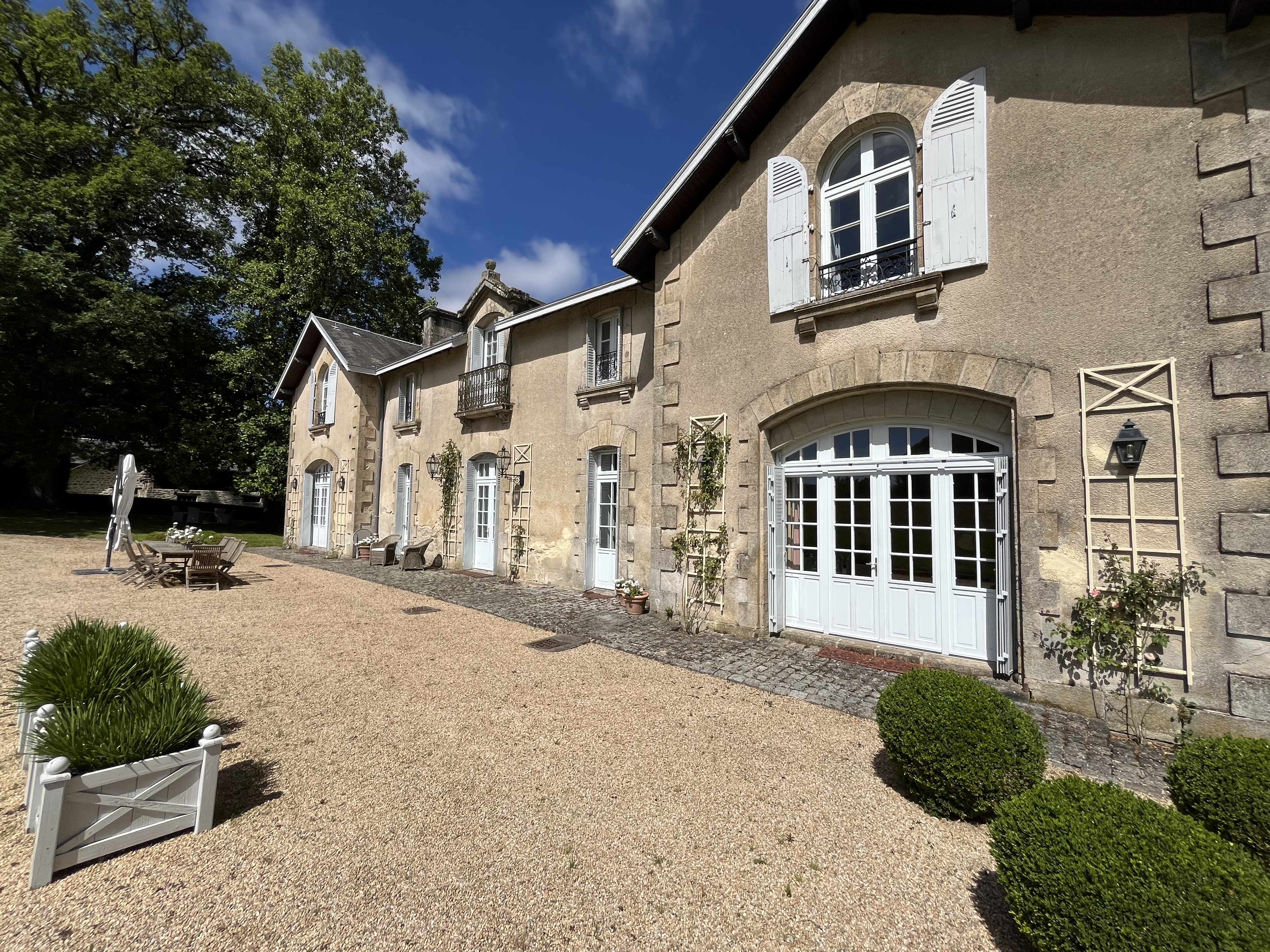 French property for sale in Rempnat, Haute-Vienne - €795,000 - photo 