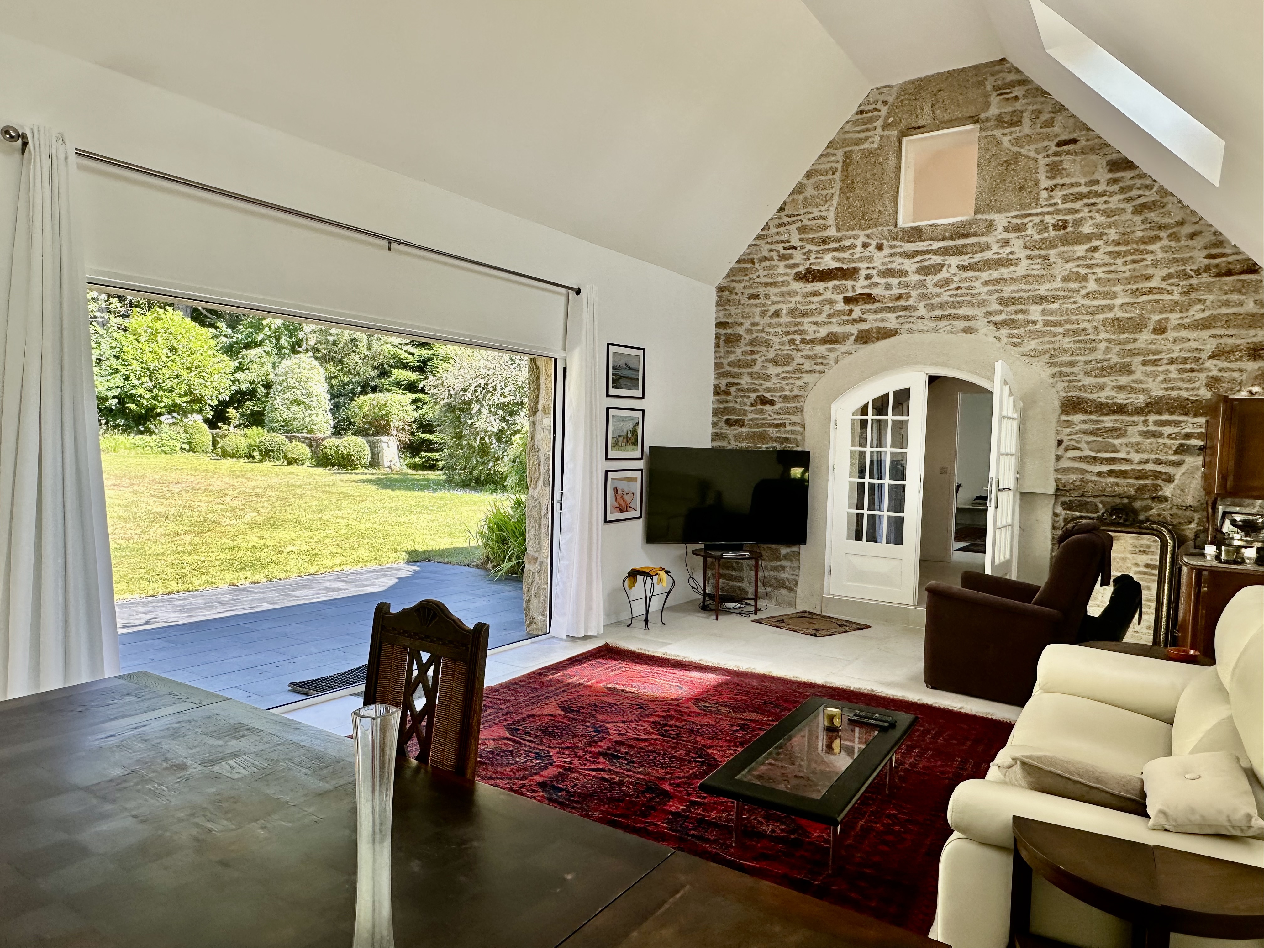 Propriété en France à vendre à Ploumilliau, Côtes-d'Armor - €748 000 - photo 