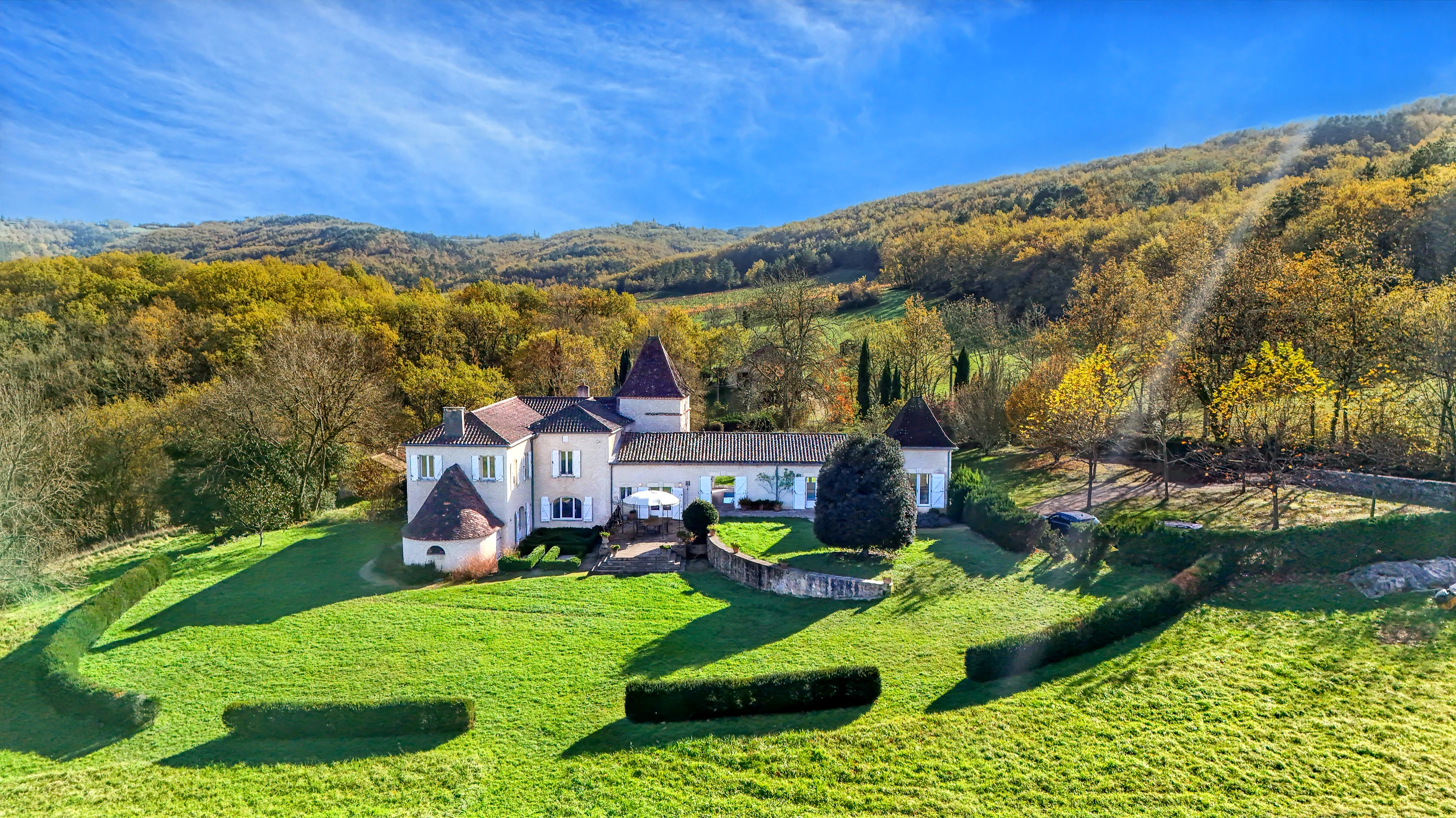 French property for sale in Mauroux, Lot - €699,000 - photo 