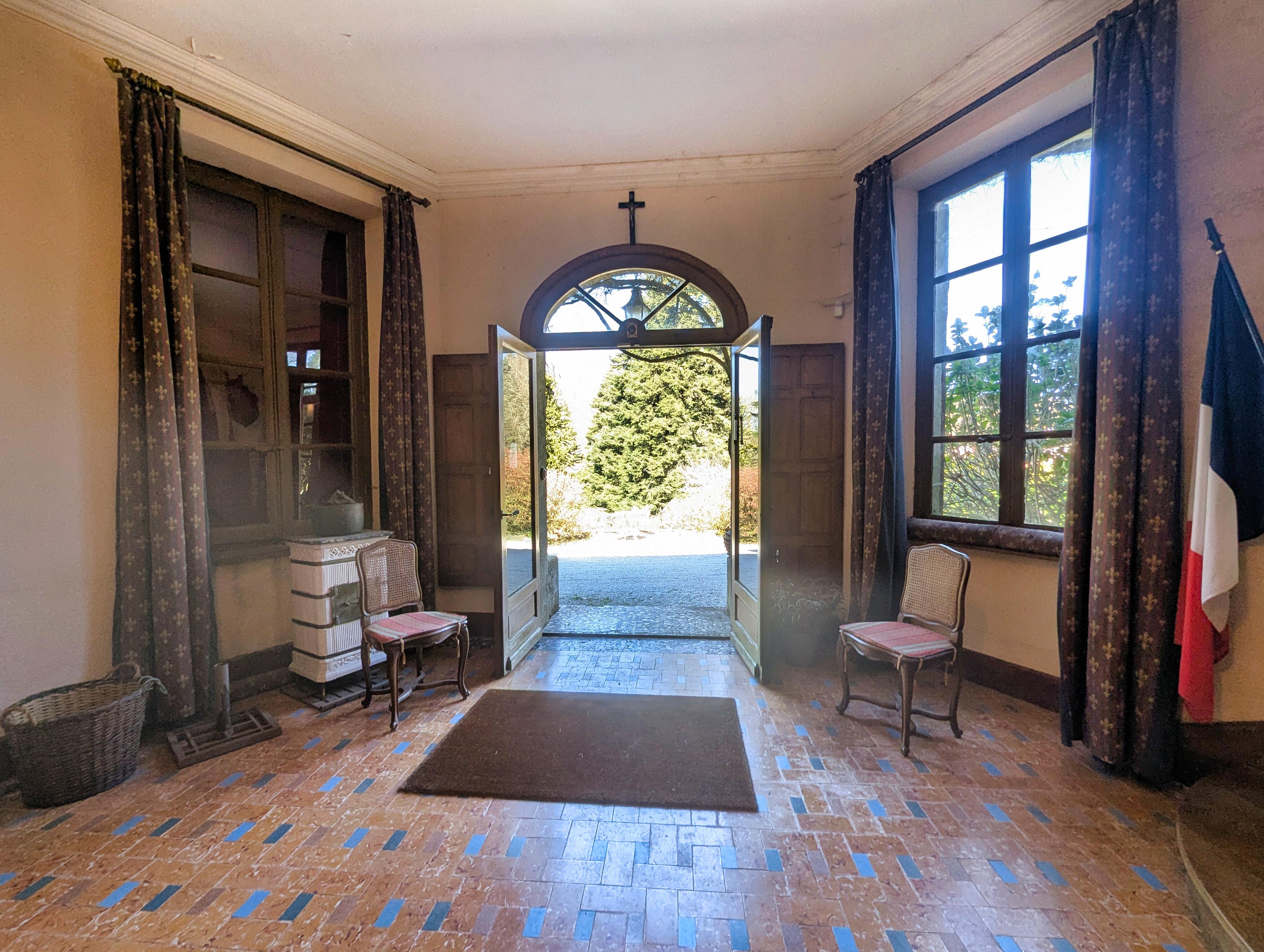 Propriété en France à vendre à Sorèze, Tarn - €850 000 - photo 