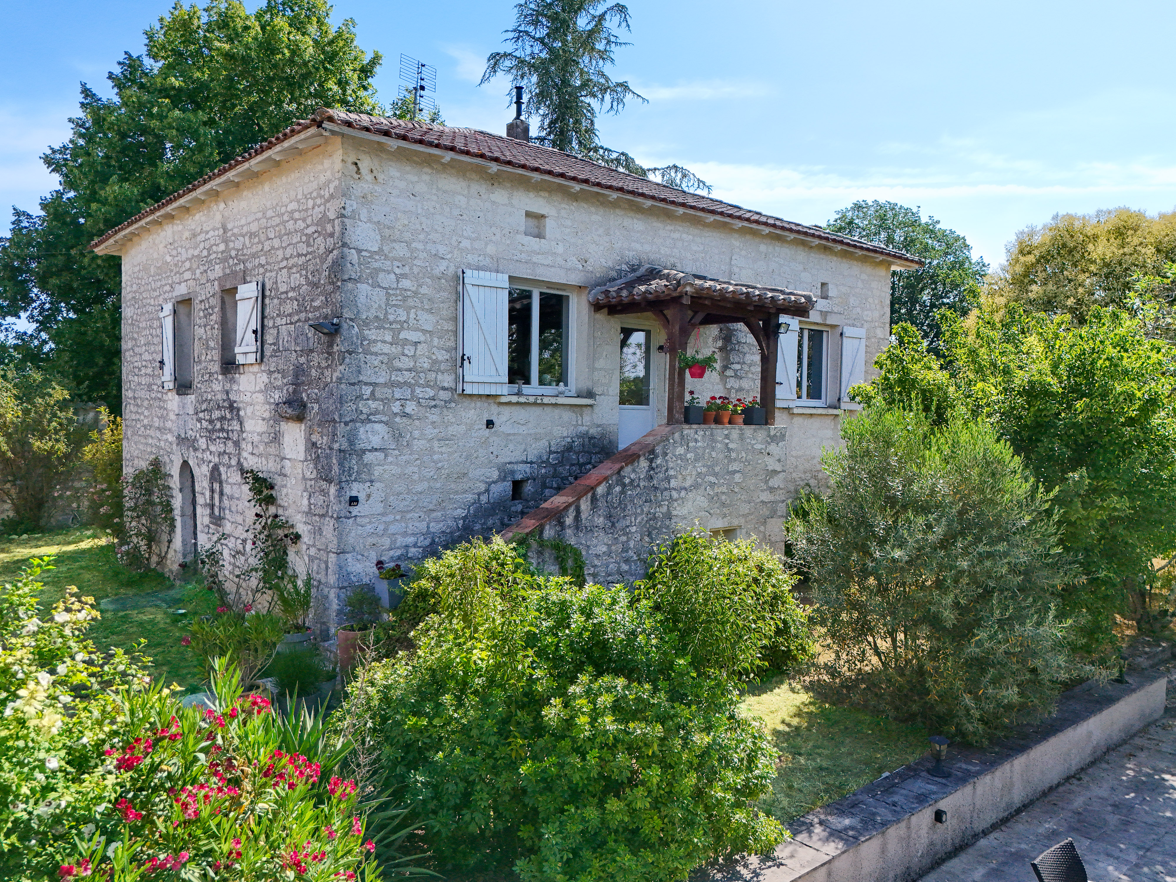 Propriété en France à vendre à Touffailles, Tarn-et-Garonne - €551 200 - photo 