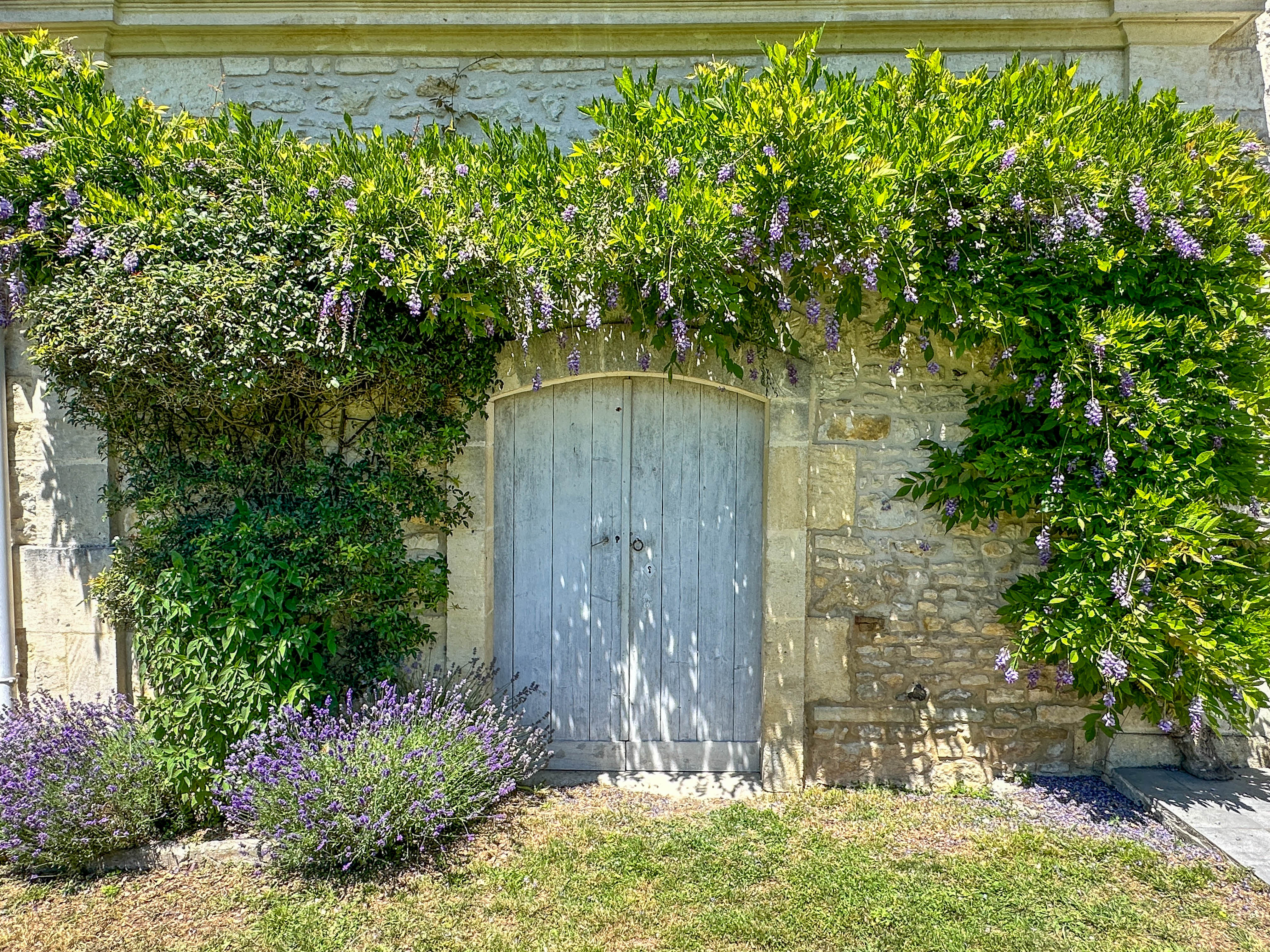 French property for sale in Louzac-Saint-André, Charente - €535,000 - photo 