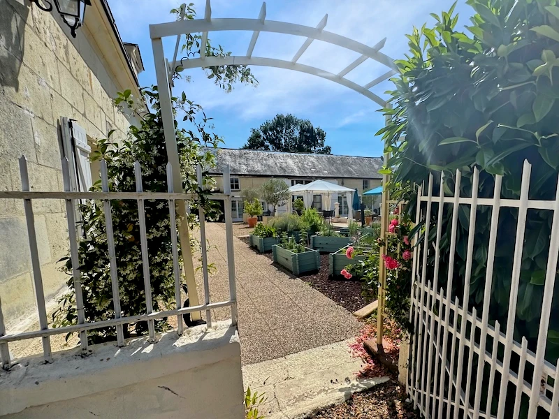 French property for sale in Varennes-sur-Loire, Maine-et-Loire - €750,000 - photo 