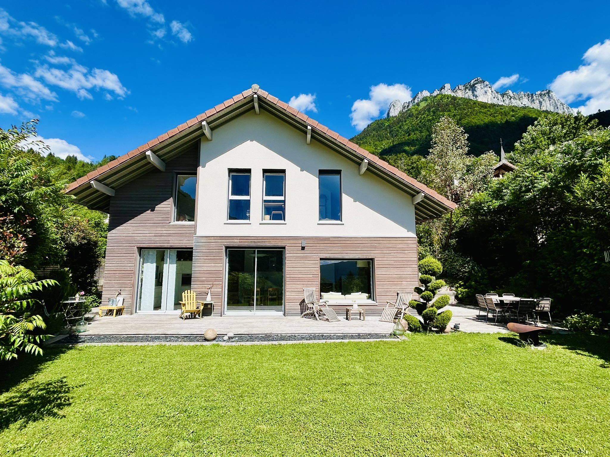 French property for sale in Bluffy, Haute-Savoie - €1,295,000 - photo 
