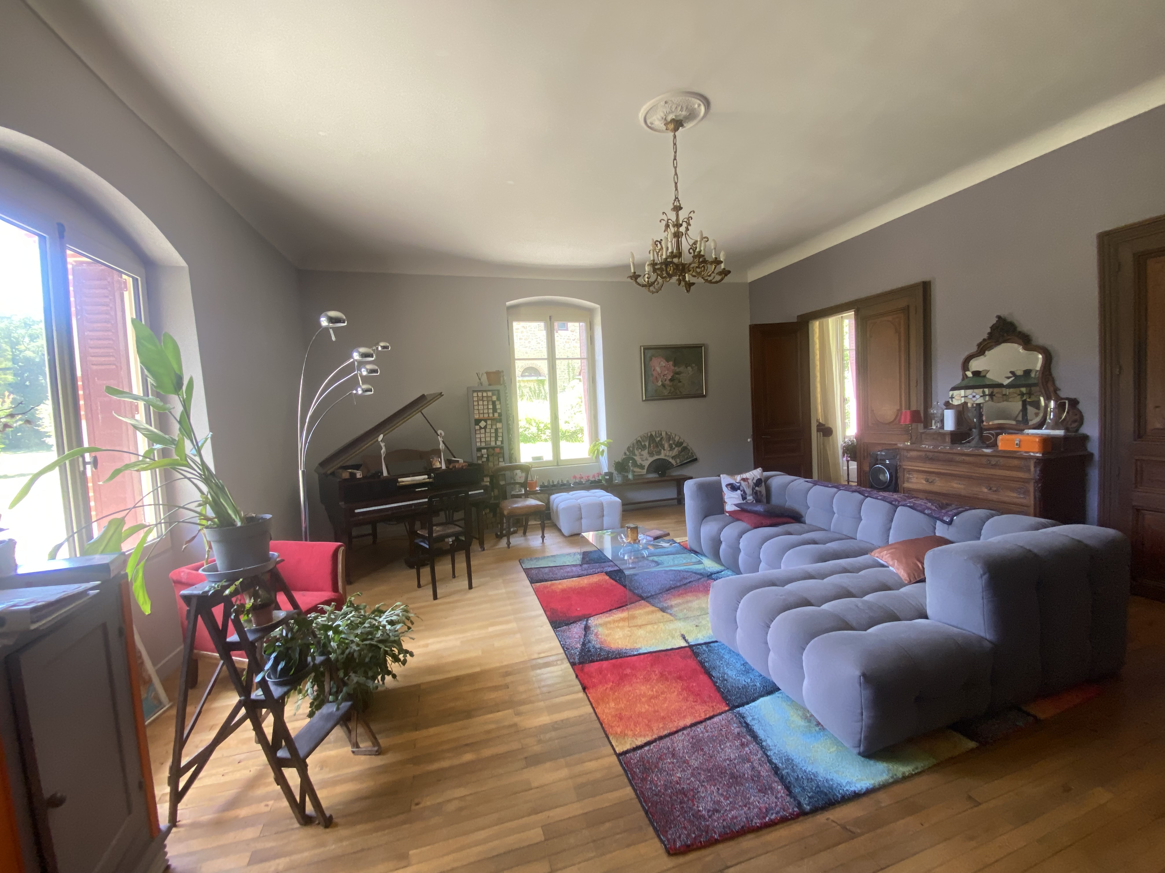 Propriété en France à vendre à Condat-sur-Ganaveix, Corrèze - €699 990 - photo 