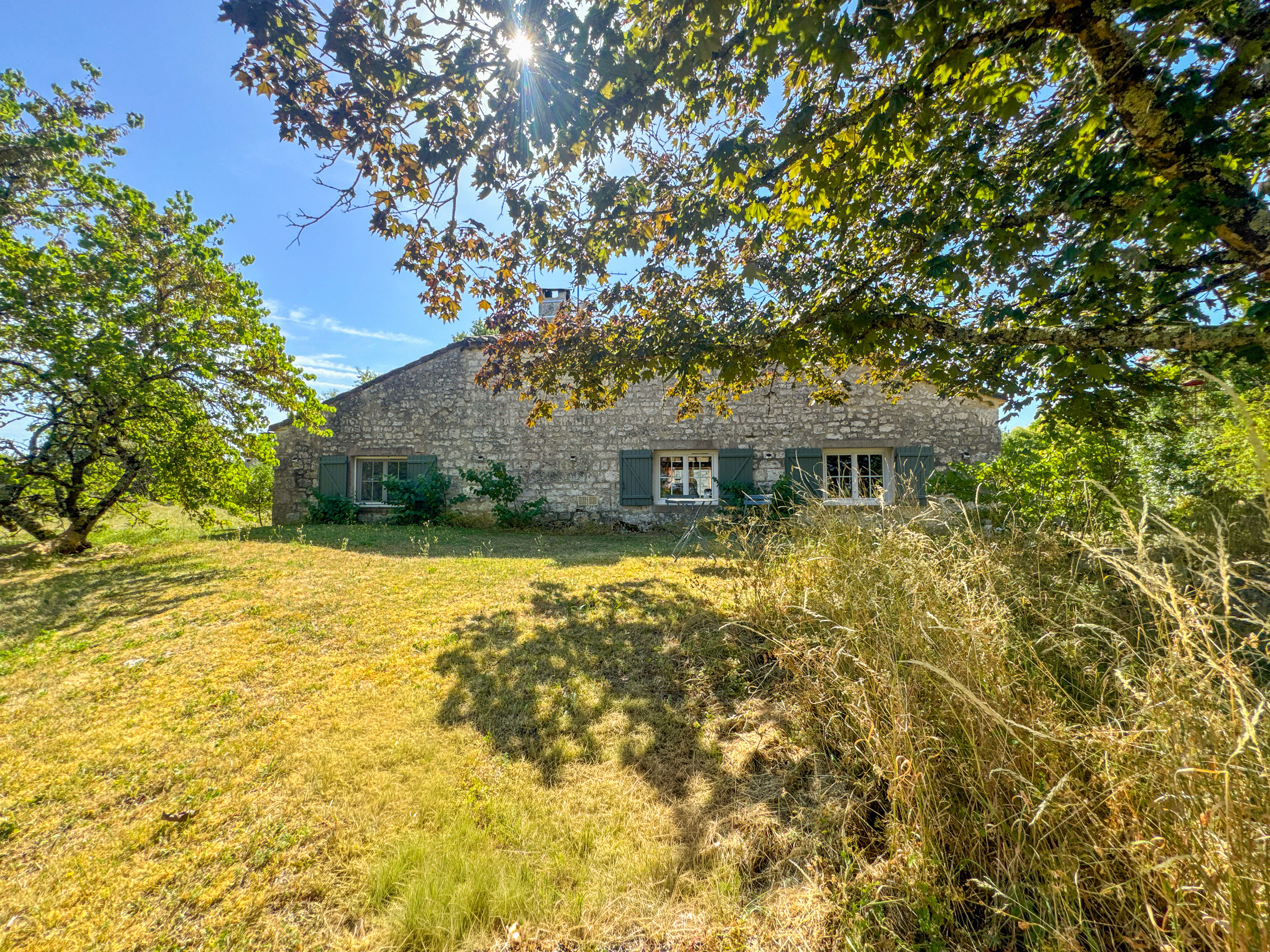 Propriété en France à vendre à Touffailles, Tarn-et-Garonne - €551 200 - photo 