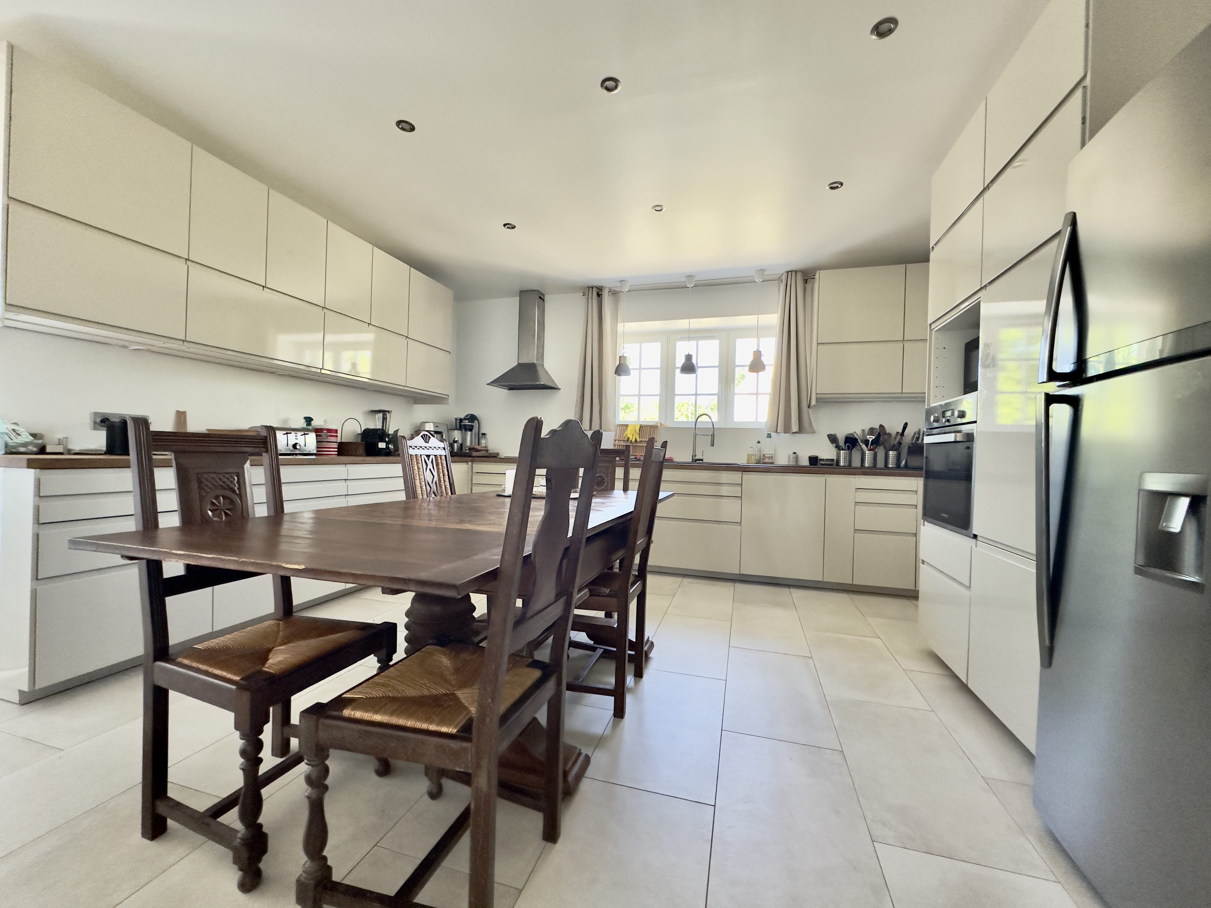 Propriété en France à vendre à Ploumilliau, Côtes-d'Armor - €748 000 - photo 