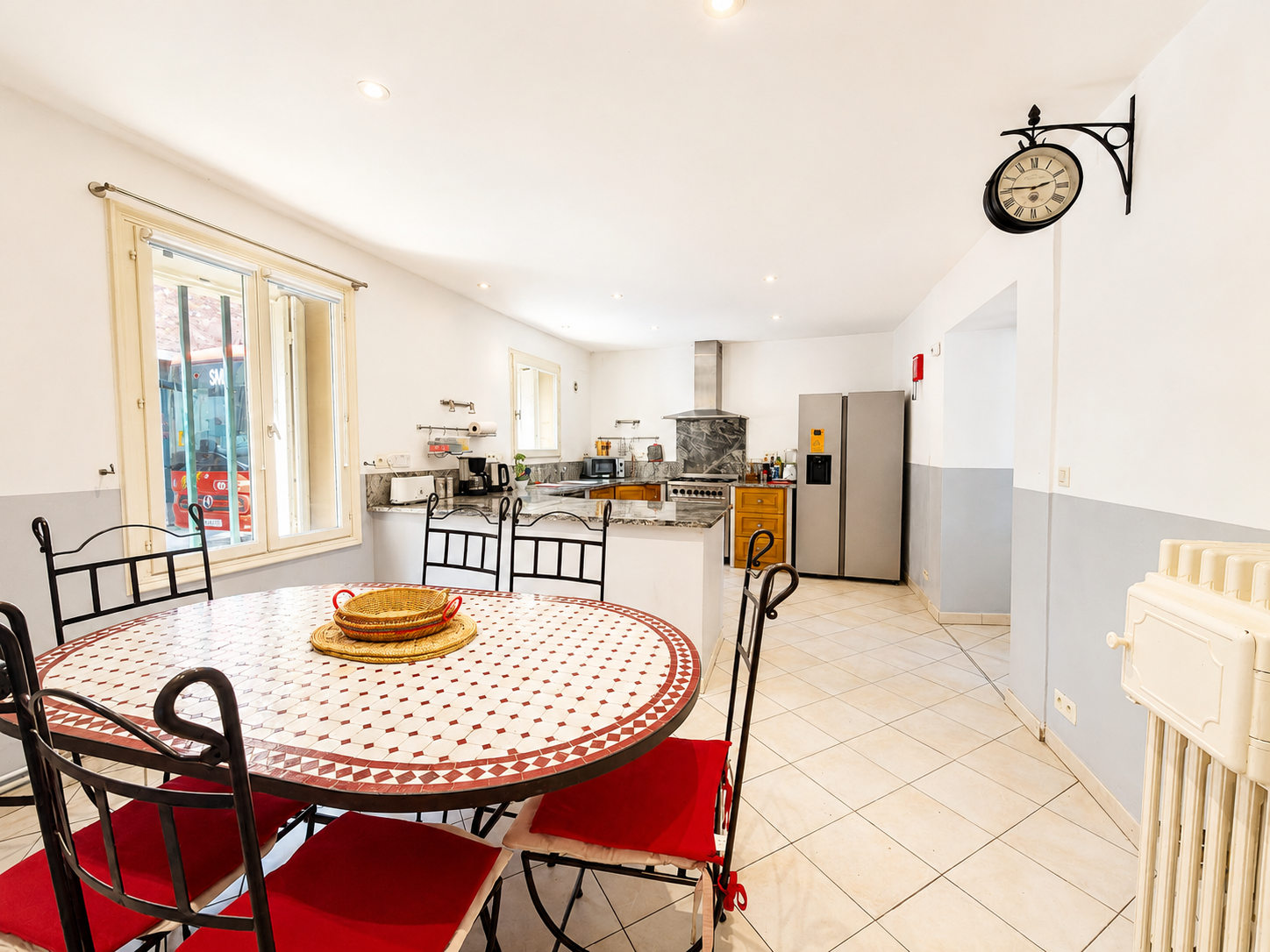 French property for sale in Magalas, Hérault - €569,000 - photo 