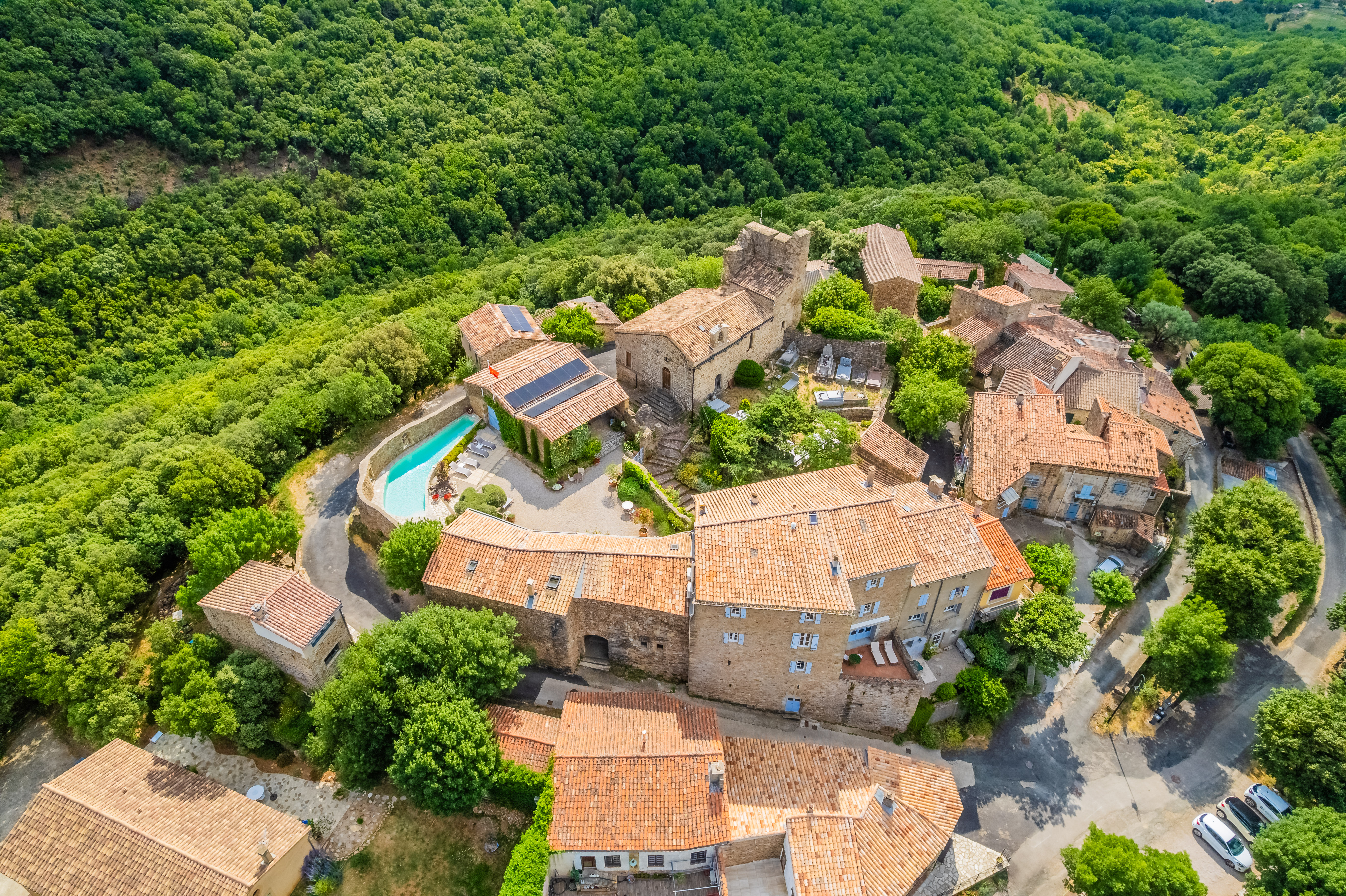 French property for sale in Lodève, Hérault - €1,175,000 - photo 