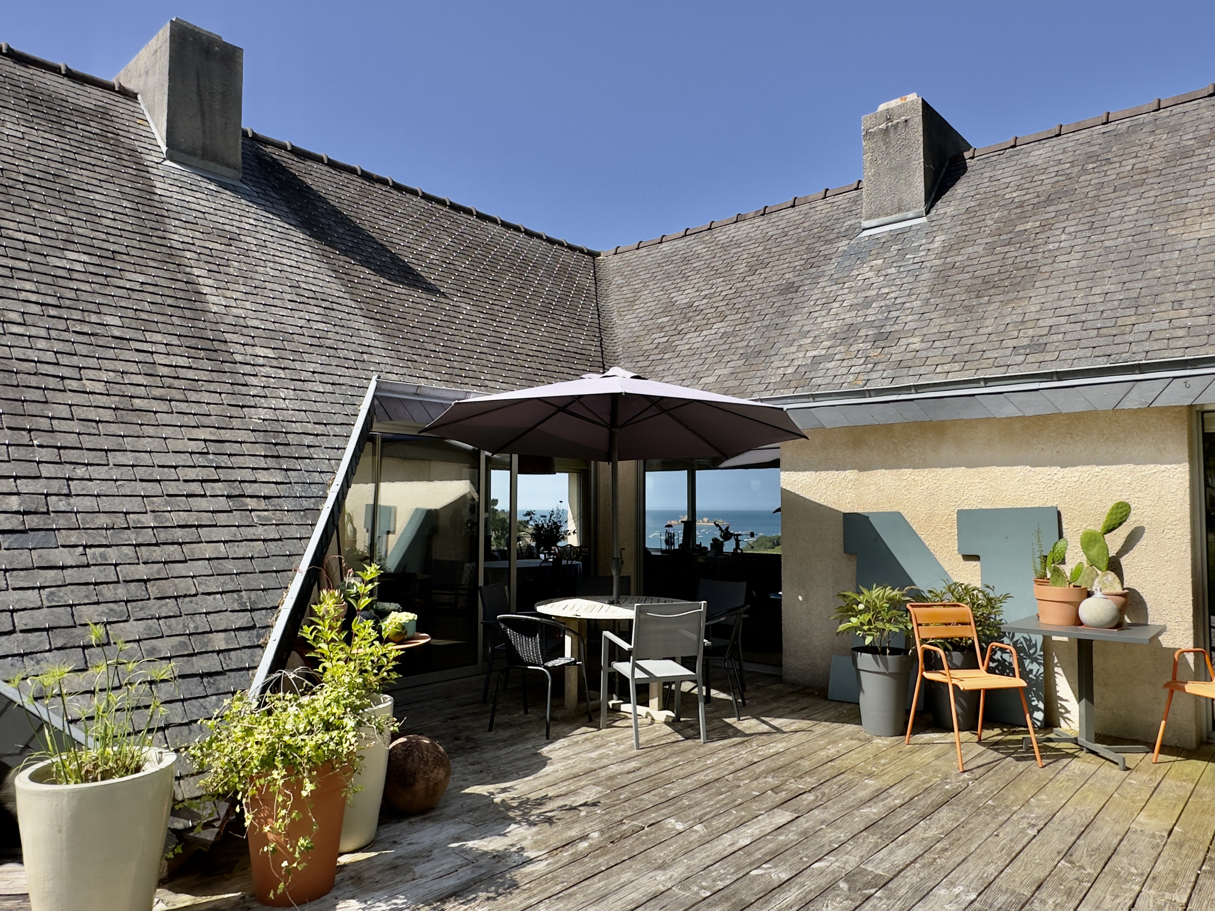 French property for sale in Penvénan, Côtes-d'Armor - €949,900 - photo 