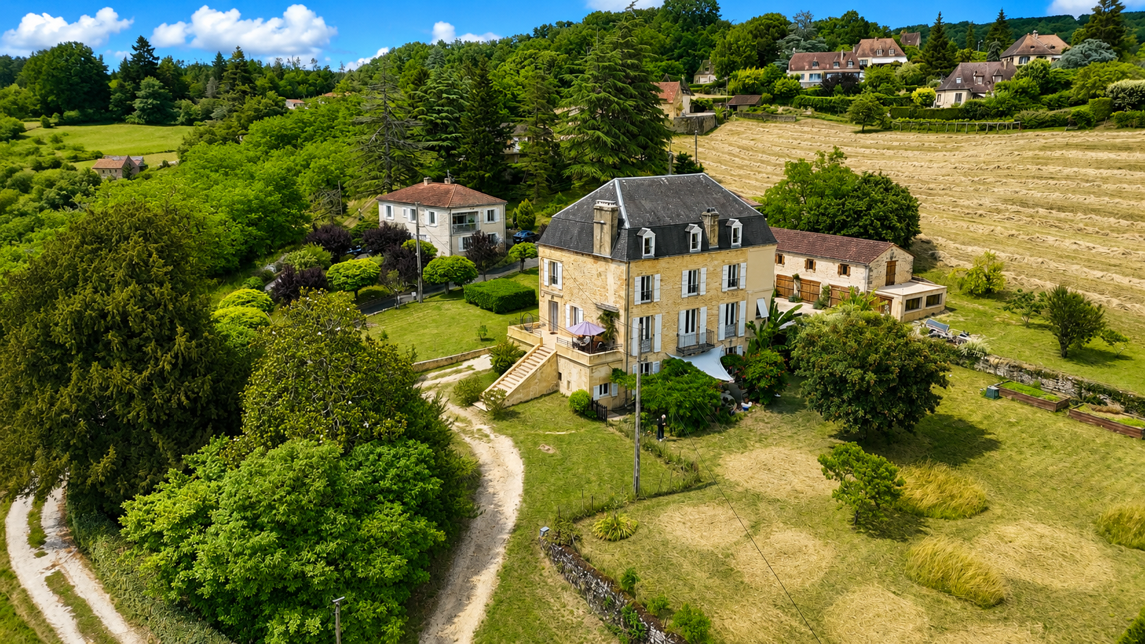 French property for sale in Sarlat-la-Canéda, Dordogne - €795,000 - photo 