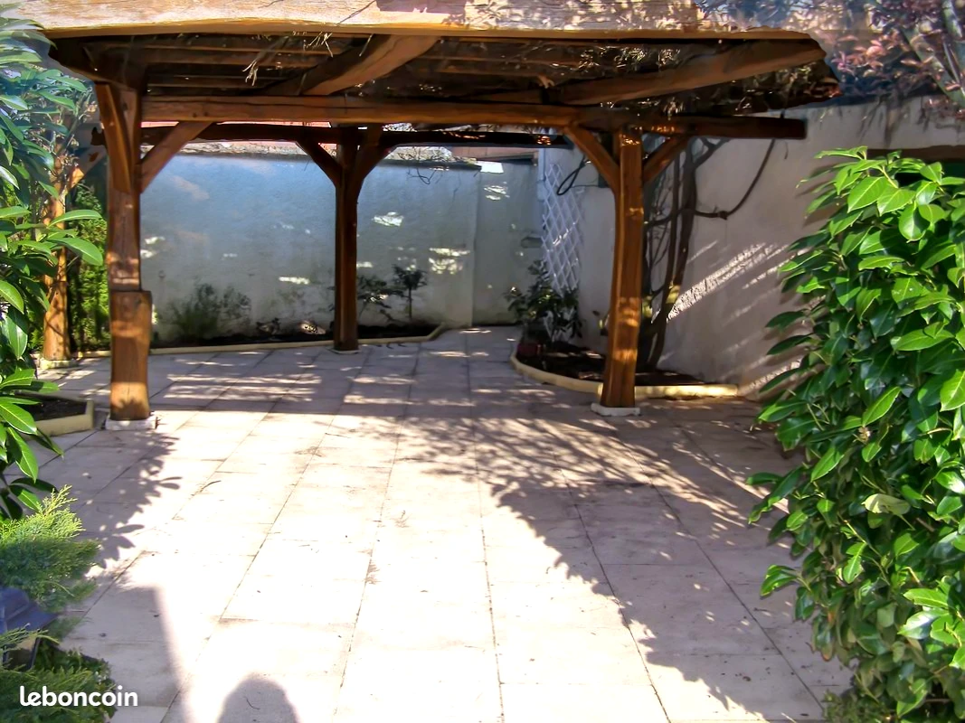 French property for sale in Blois, Loir-et-Cher - €639,053 - photo 