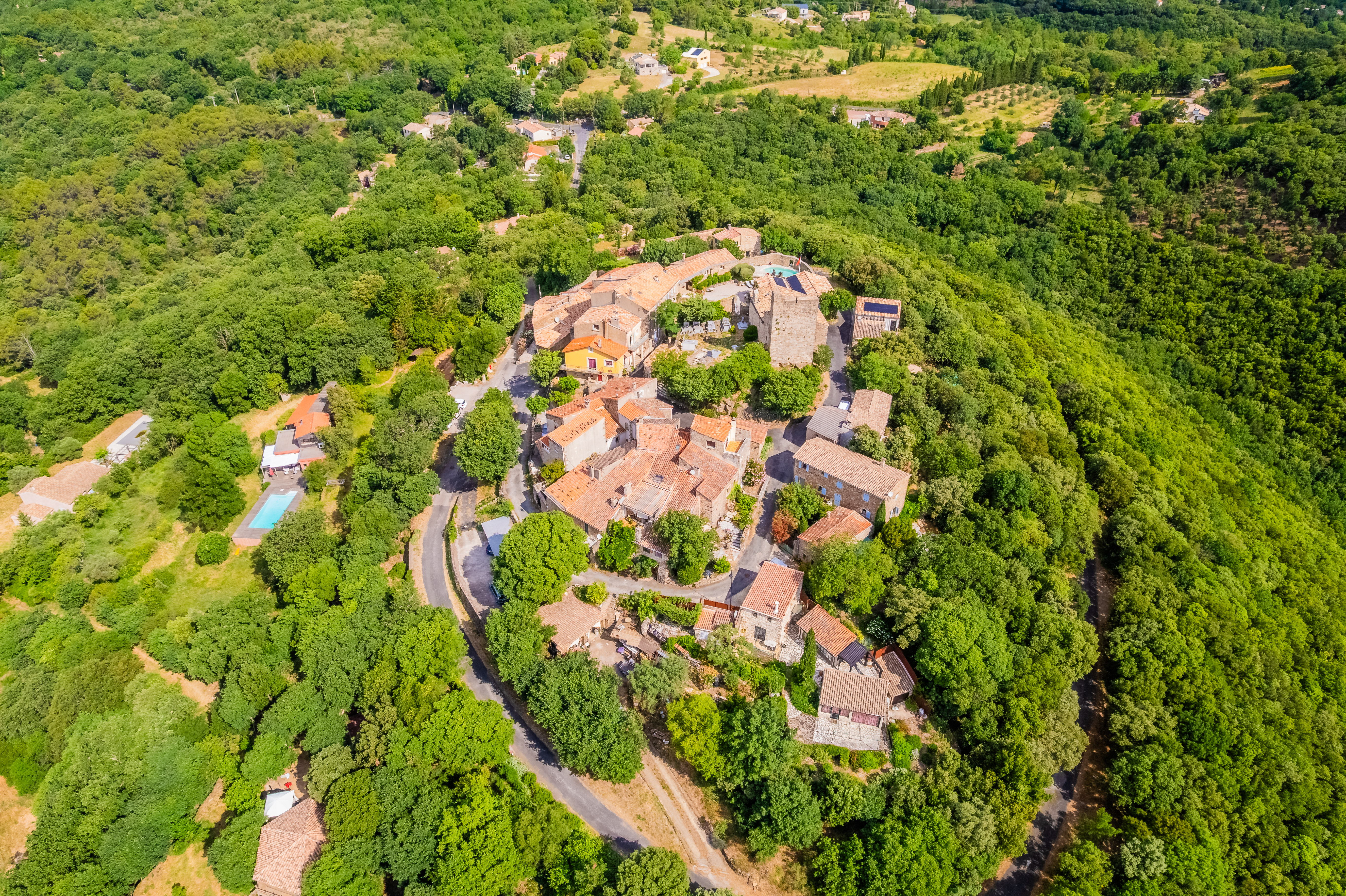 French property for sale in Lodève, Hérault - €1,175,000 - photo 