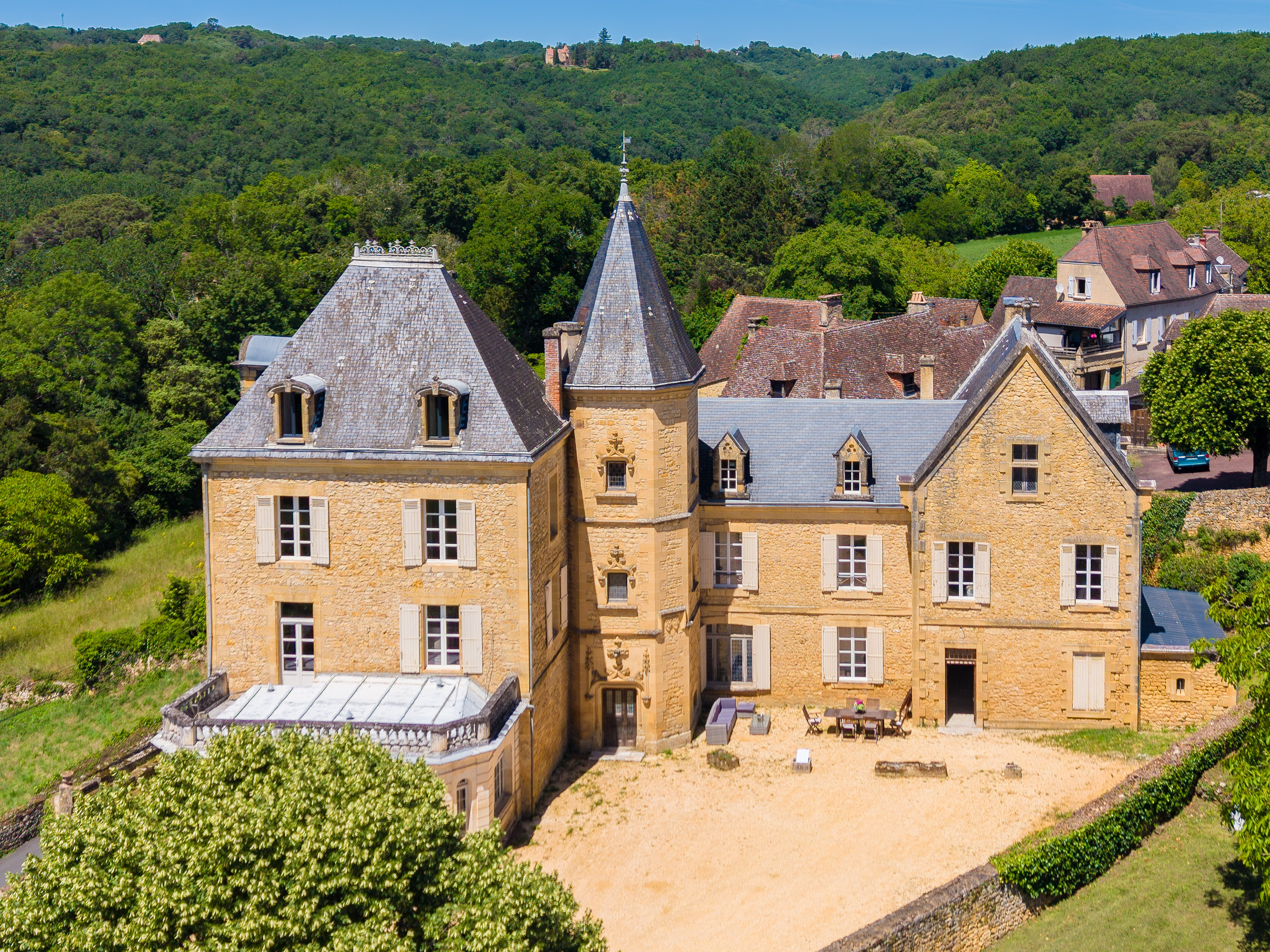 French property for sale in Vitrac, Dordogne - €1,999,000 - photo 