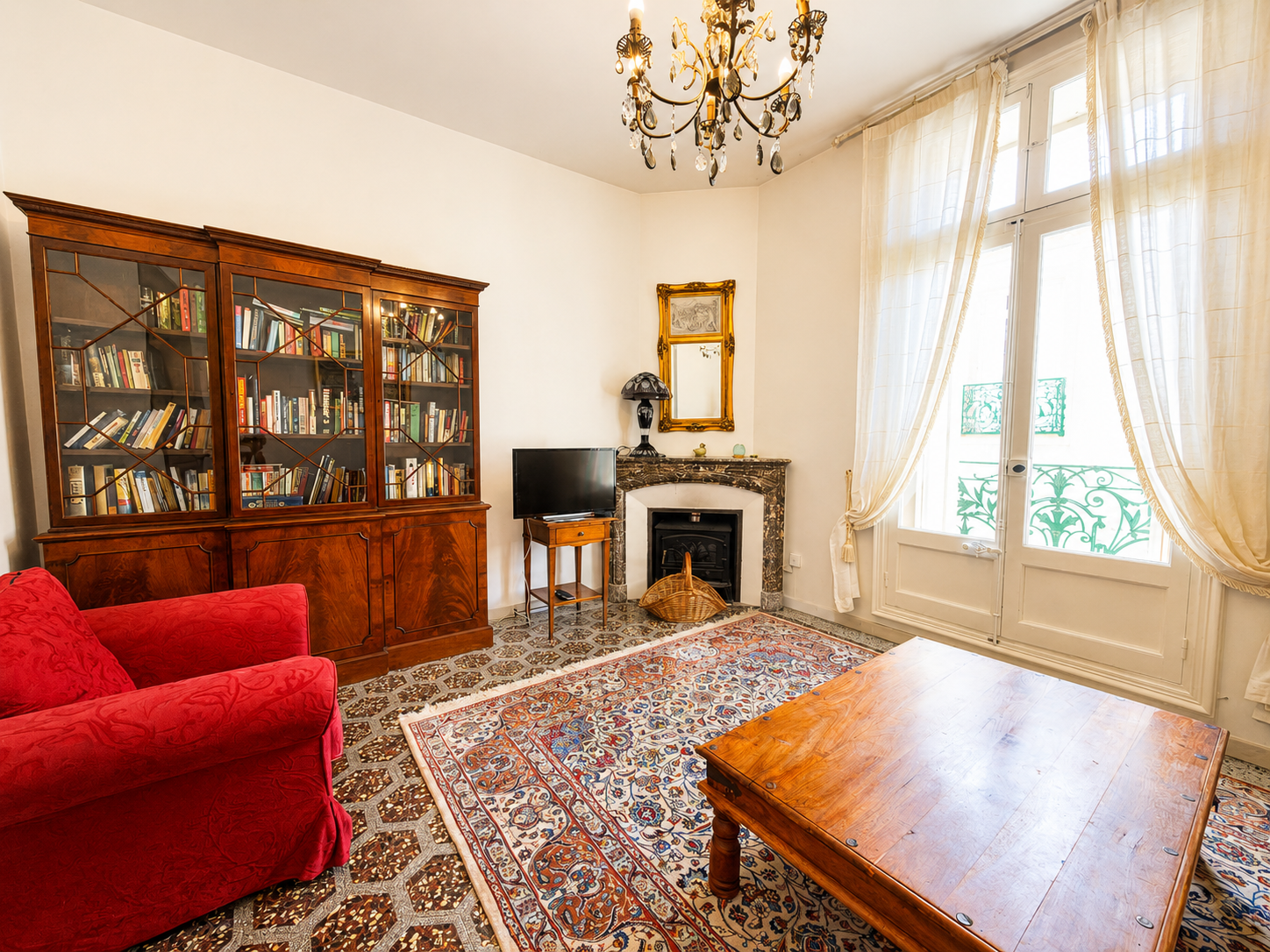 French property for sale in Magalas, Hérault - €569,000 - photo 