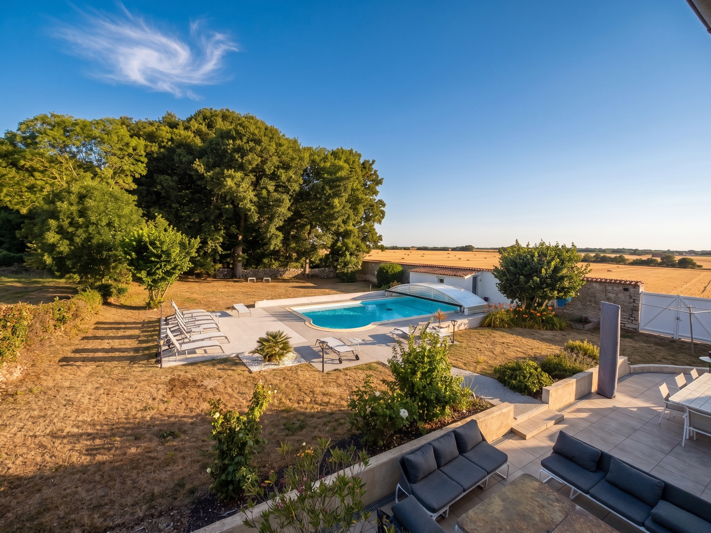 French property for sale in Montroy, Charente-Maritime - €1,323,000 - photo 