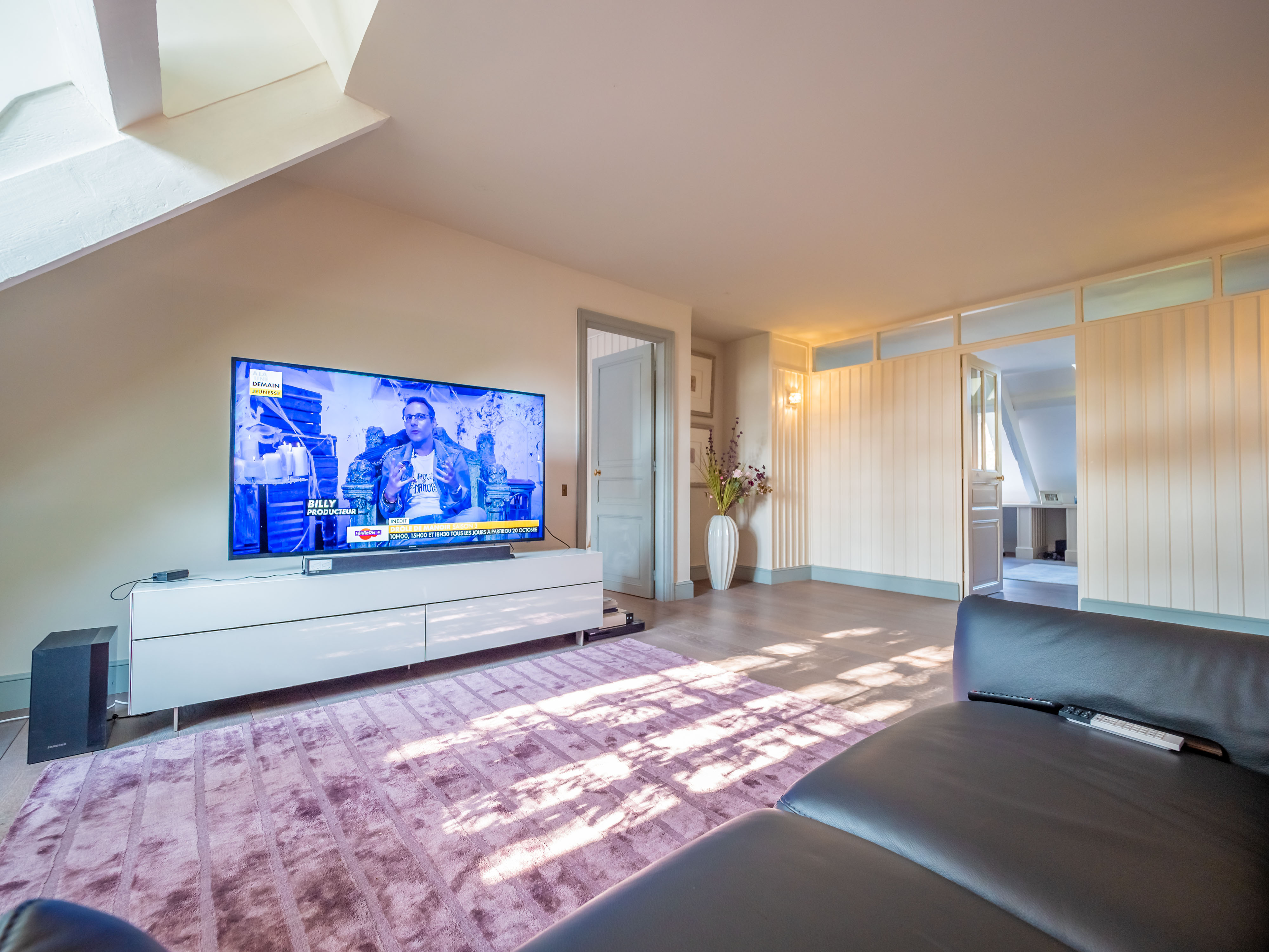 Propriété en France à vendre à Vaux-sur-Seine, Yvelines - €900 000 - photo 
