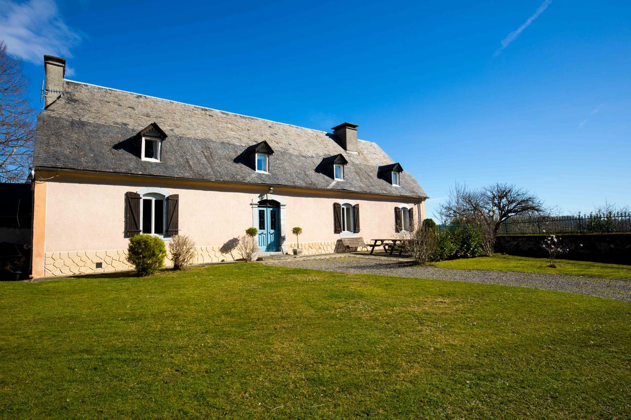 French property for sale in Ossun-ez-Angles, Hautes-Pyrénées - €780,000 - photo 