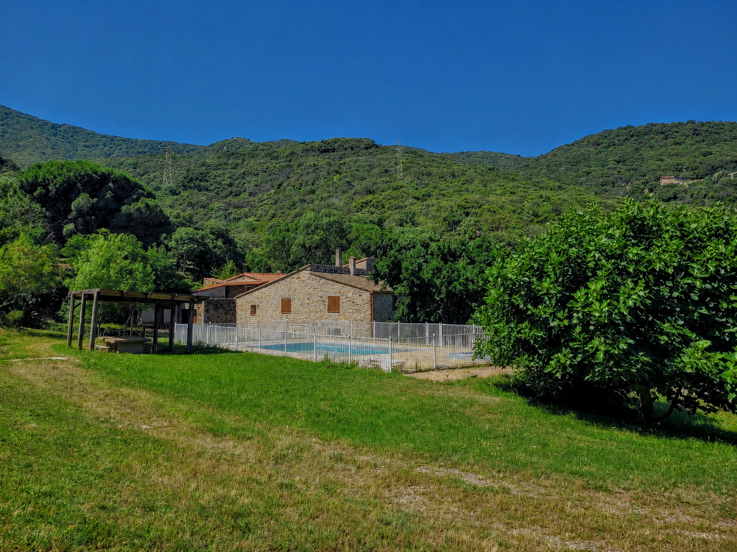 French property for sale in Argelès-sur-Mer, Pyrénées-Orientales - €790,000 - photo 
