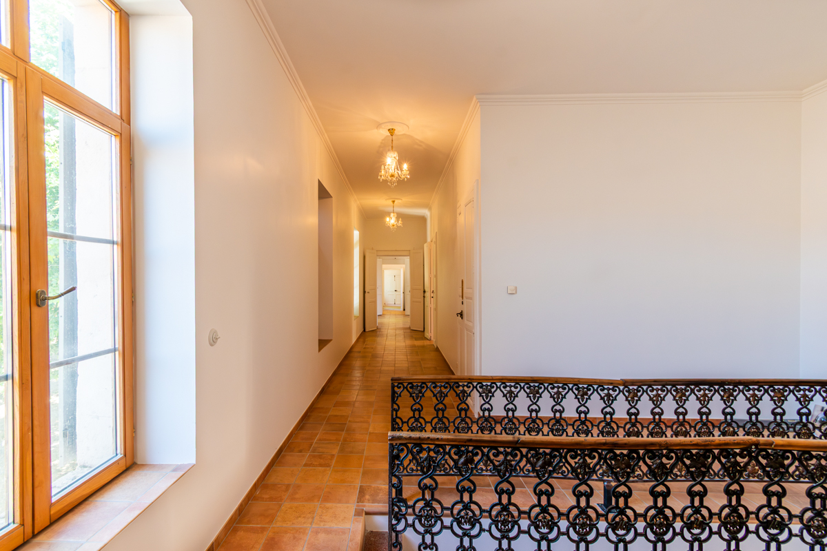 French property for sale in Puisserguier, Hérault - €950,000 - photo 