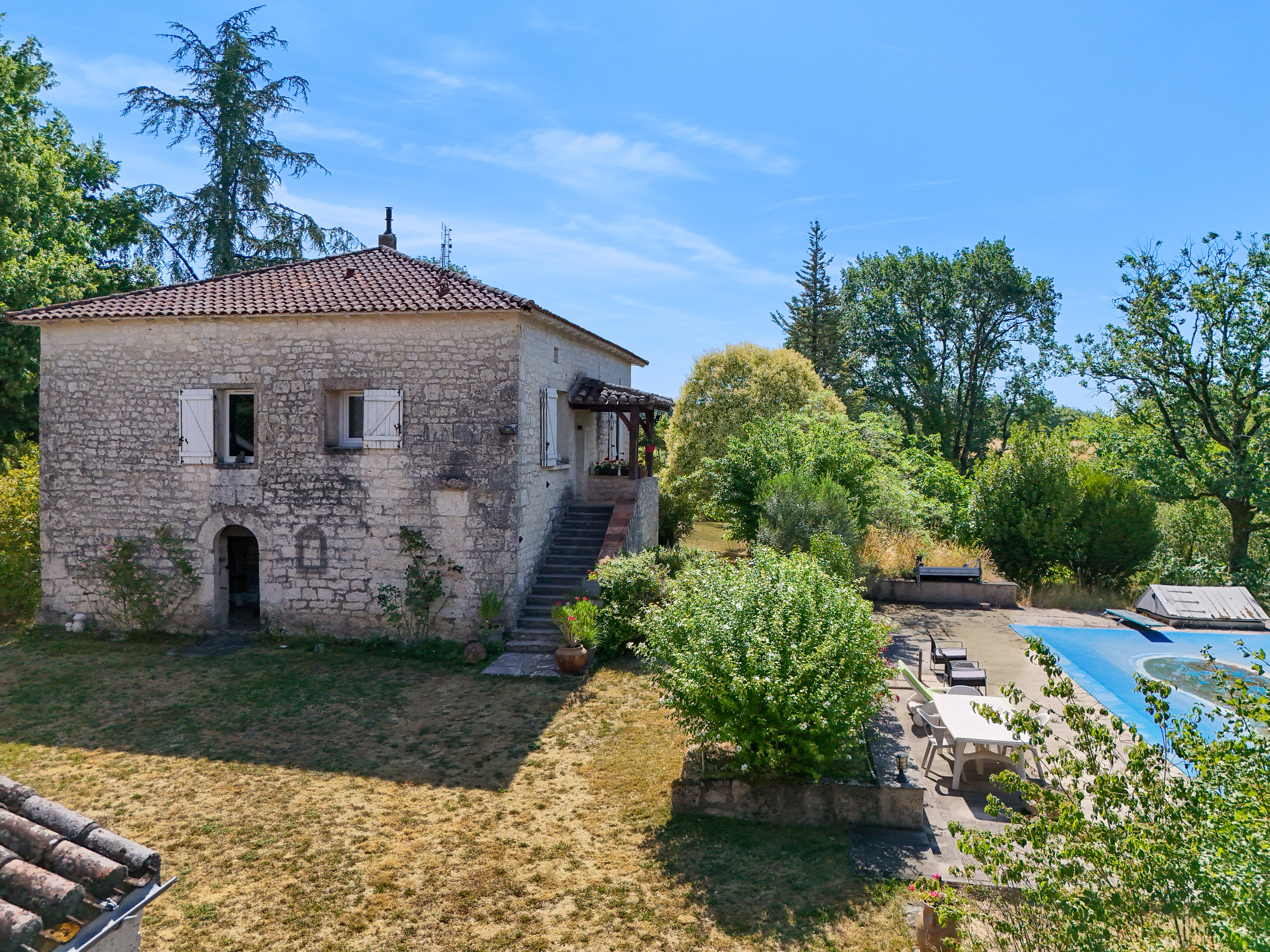 Propriété en France à vendre à Touffailles, Tarn-et-Garonne - €551 200 - photo 