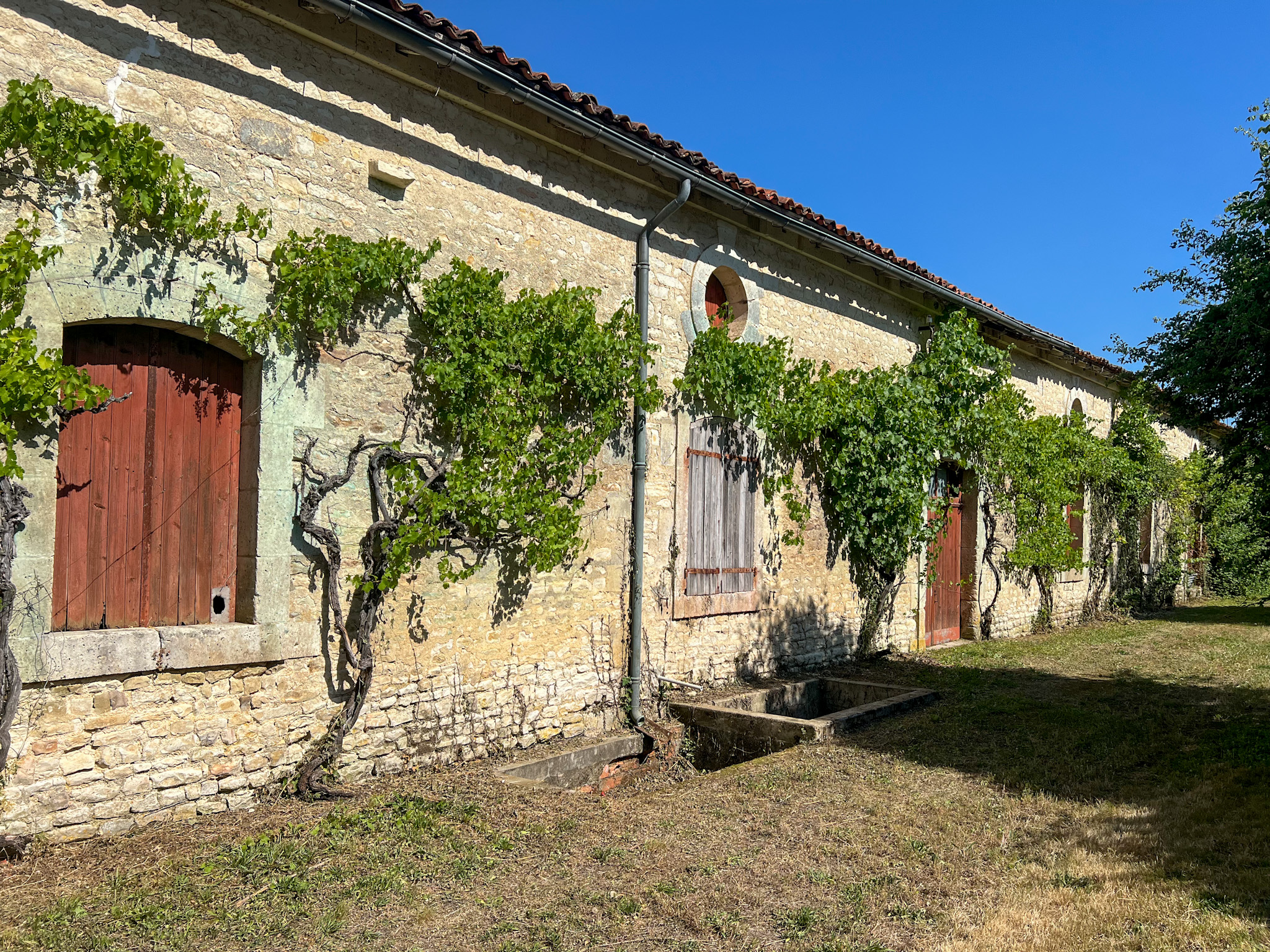 French property for sale in Oradour, Charente - €1,170,000 - photo 
