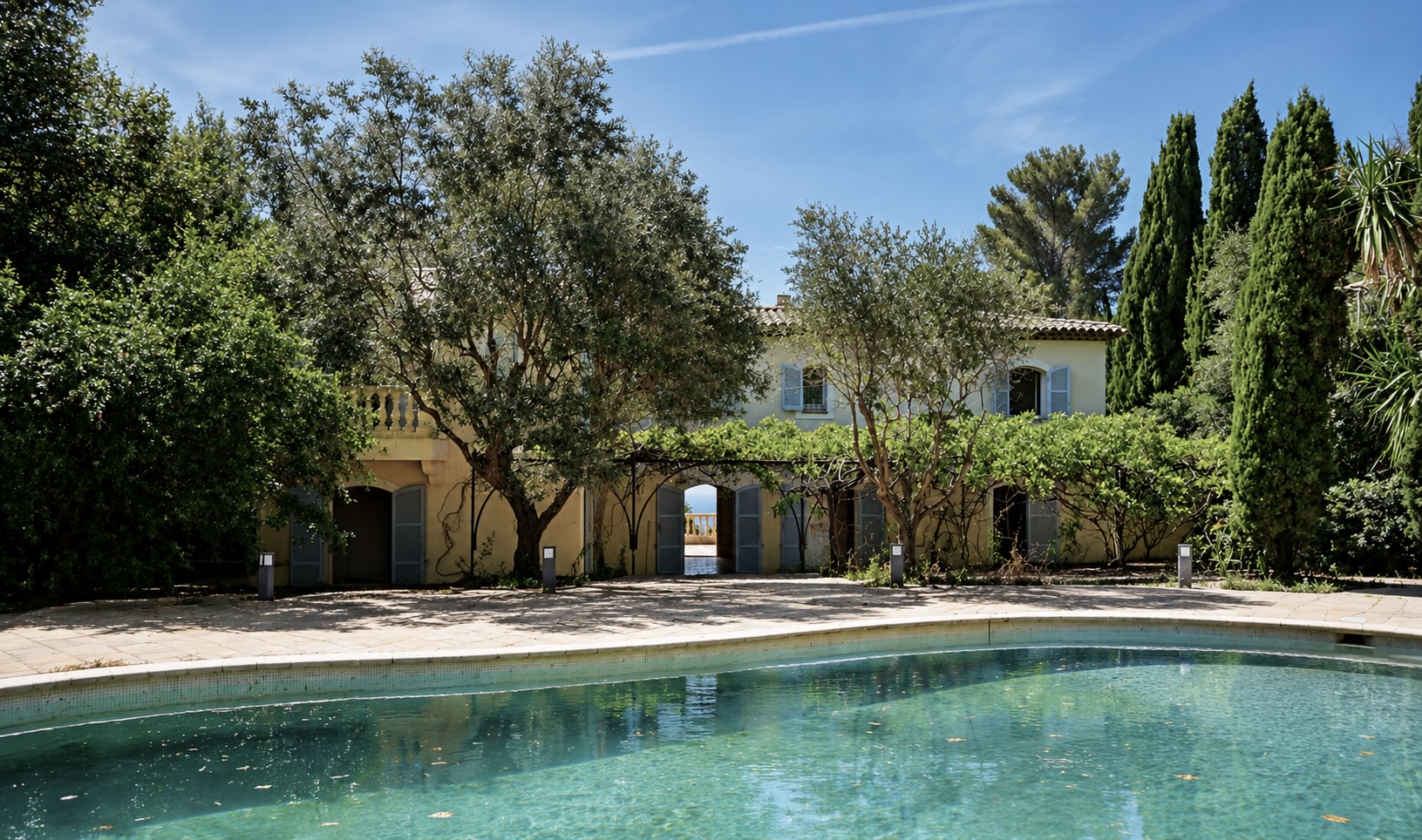 French property for sale in Saint-Jean-Cap-Ferrat, Alpes-Maritimes - €12,600,000 - photo 