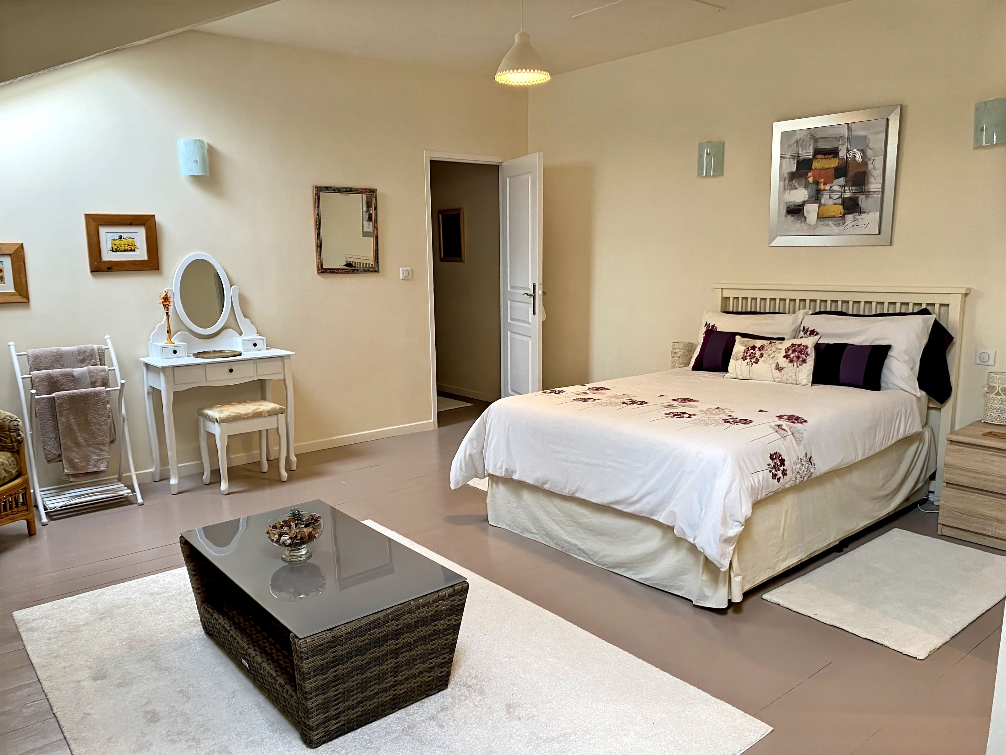 Propriété en France à vendre à Angeac-Champagne, Charente - €475 000 - photo 
