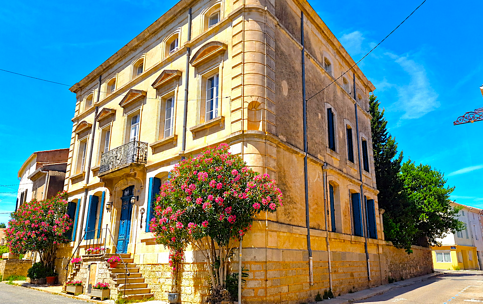 Propriété en France à vendre à Ginestas, Aude - €665 000 - photo 